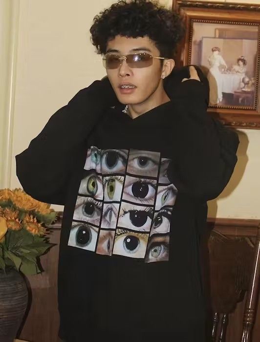 Japanese Brand × Vintage Drug Eyes Black Hoodie Sweatshirt Pullover Jersey Jumper Size US M / EU 48-50 / 2 - 5 Thumbnail