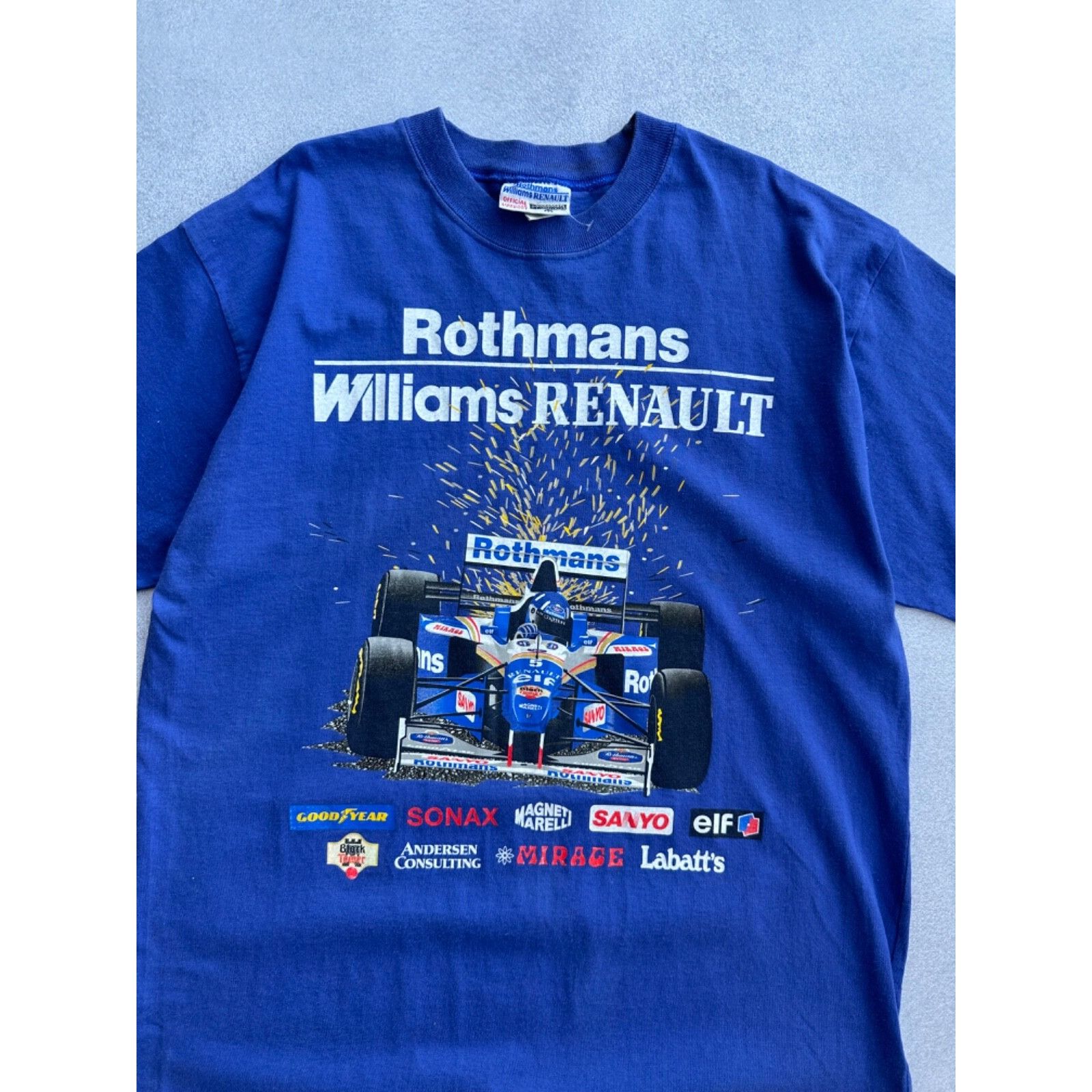 Vintage Vintage Rothmans Williams Renault F1 Racing T-shirt 90s Sz L Size US L / EU 52-54 / 3 - 4 Thumbnail
