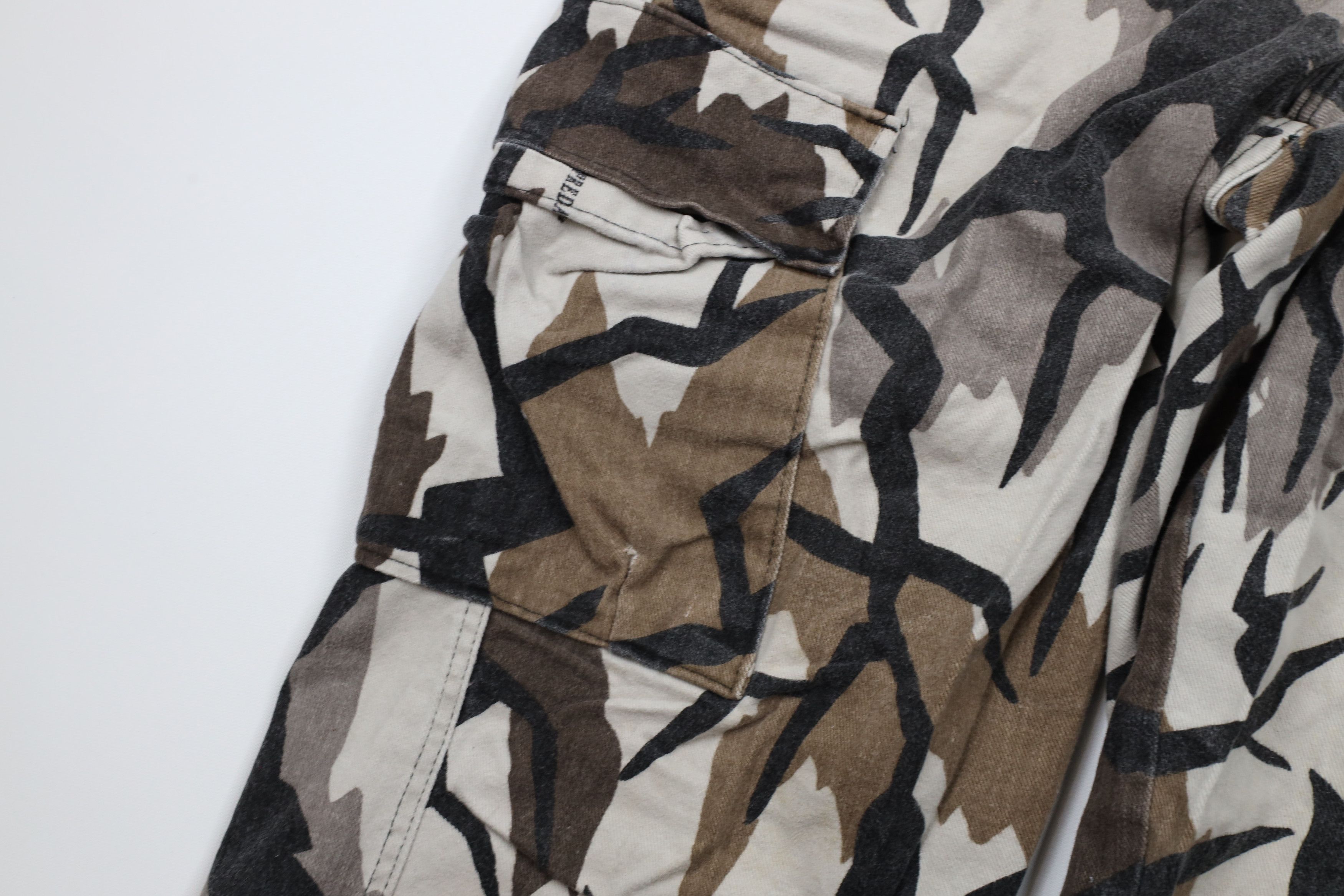 Vintage Vintage 90s Streetwear Camouflage Wide Leg Cargo Pants USA Size US 38 / EU 54 - 8 Thumbnail