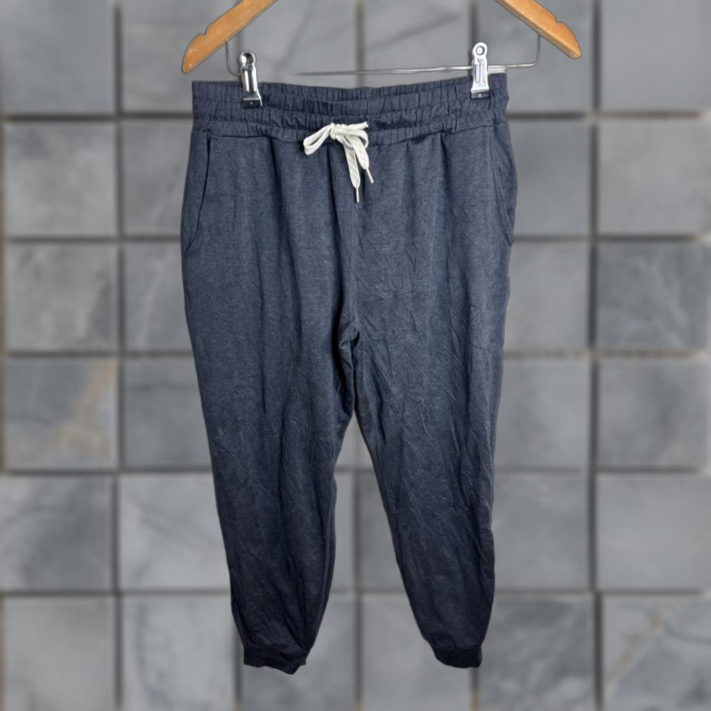 Vuori Vuori Jogger Pants Mens Small Gray Drawstring Cuffed Sweatpants Lounge Soft Size US 29 - 1 Thumbnail