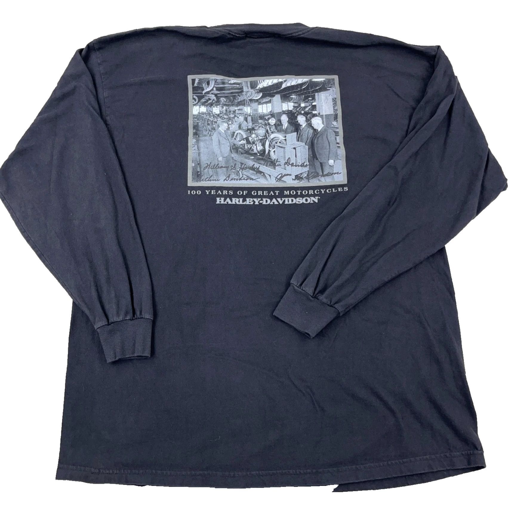 Harley Davidson VINTAGE Harley-Davidson Shirt Men XL Black Long Sleeve Tee Motorcycle 100 Years USA Y2K Mens Holiday 80s Retro Logo Graphic Print USA Hipster Classic Size US XL / EU 56 / 4 - 2 Thumbnail