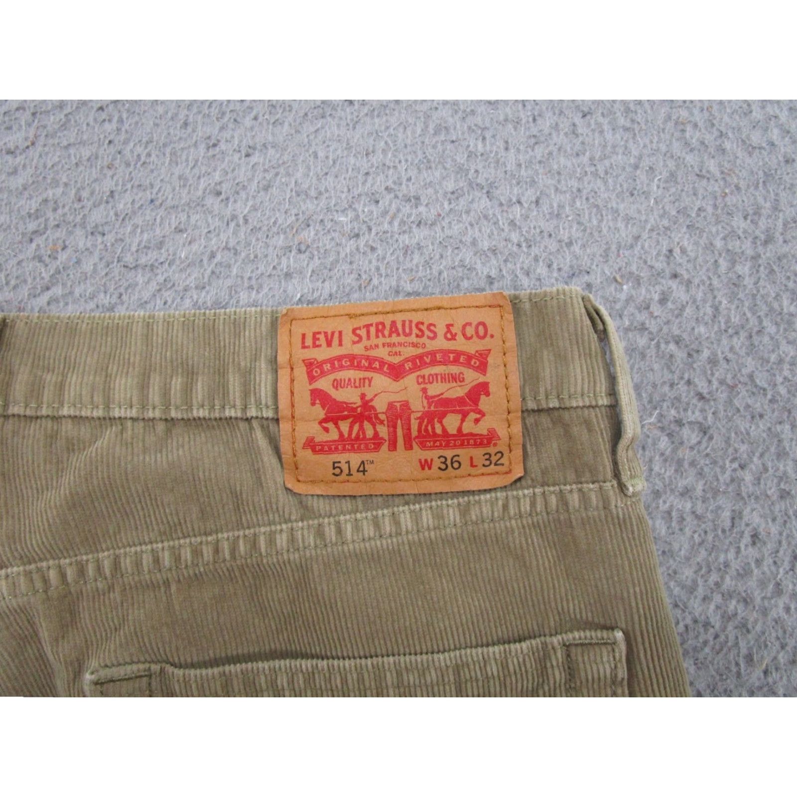 Levi's Levi's 514 Corduroy Pants Mens 36x32 Beige Khaki Straight Leg White Tab Casual 5-Pocket Levi's 500 Series Mens Pants Size US 36 / EU 52 - 7 Thumbnail