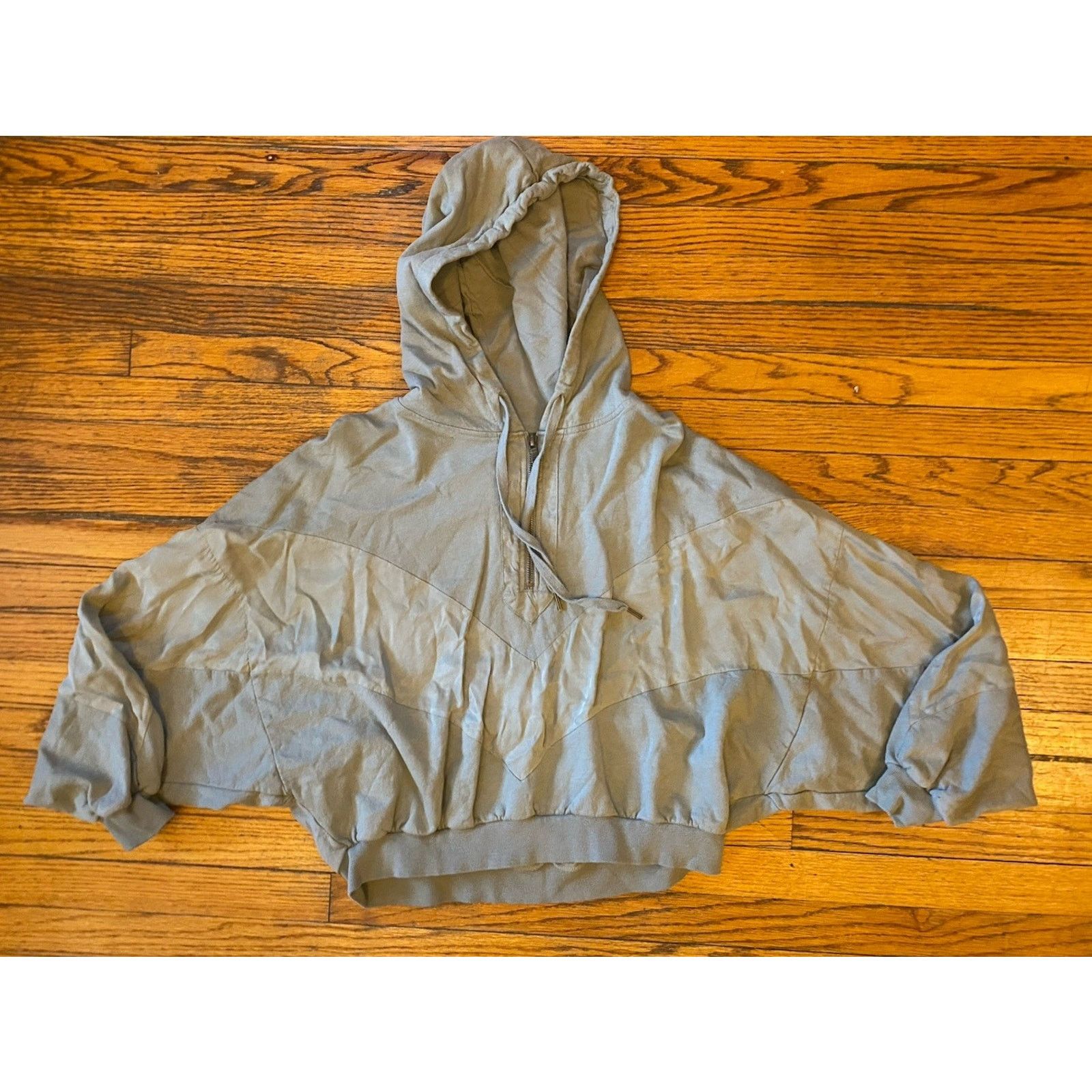 Victoria's Secret PINK Victoria’s Secret gray hoodie cropped small Size S / US 4 / IT 40 - 1 Preview