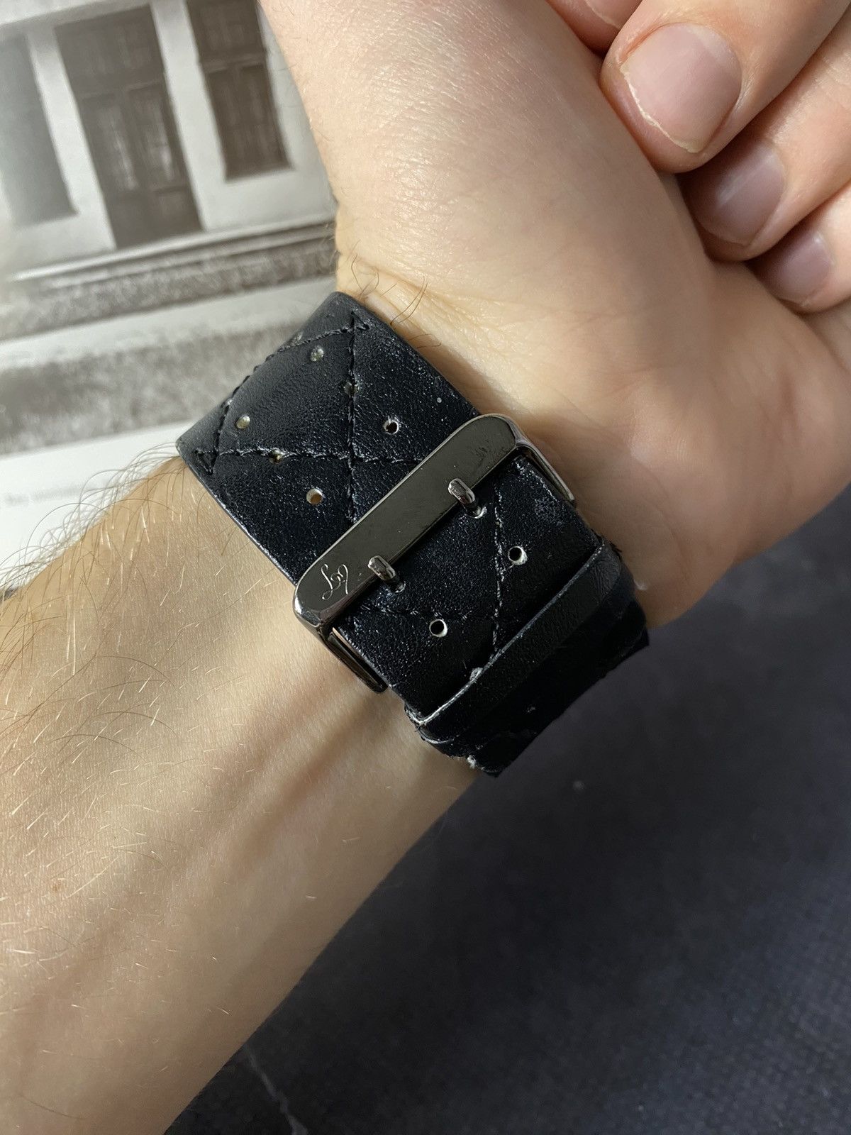 Japanese Brand Vintage Lipsy London Watch on Wide Strap Size ONE SIZE - 3 Thumbnail