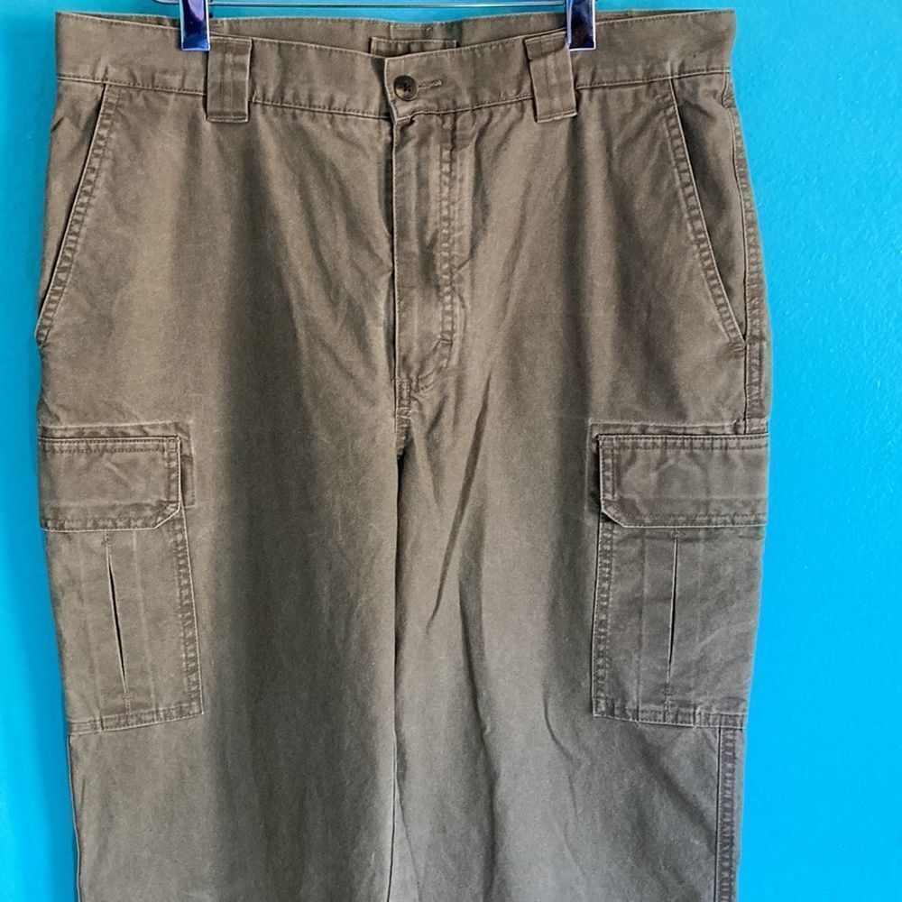 L.L. Bean L. L. Bean Mens Cotton Khaki Cargo Pants Hiking 🥾 Outdoors Size US 33 - 4 Thumbnail