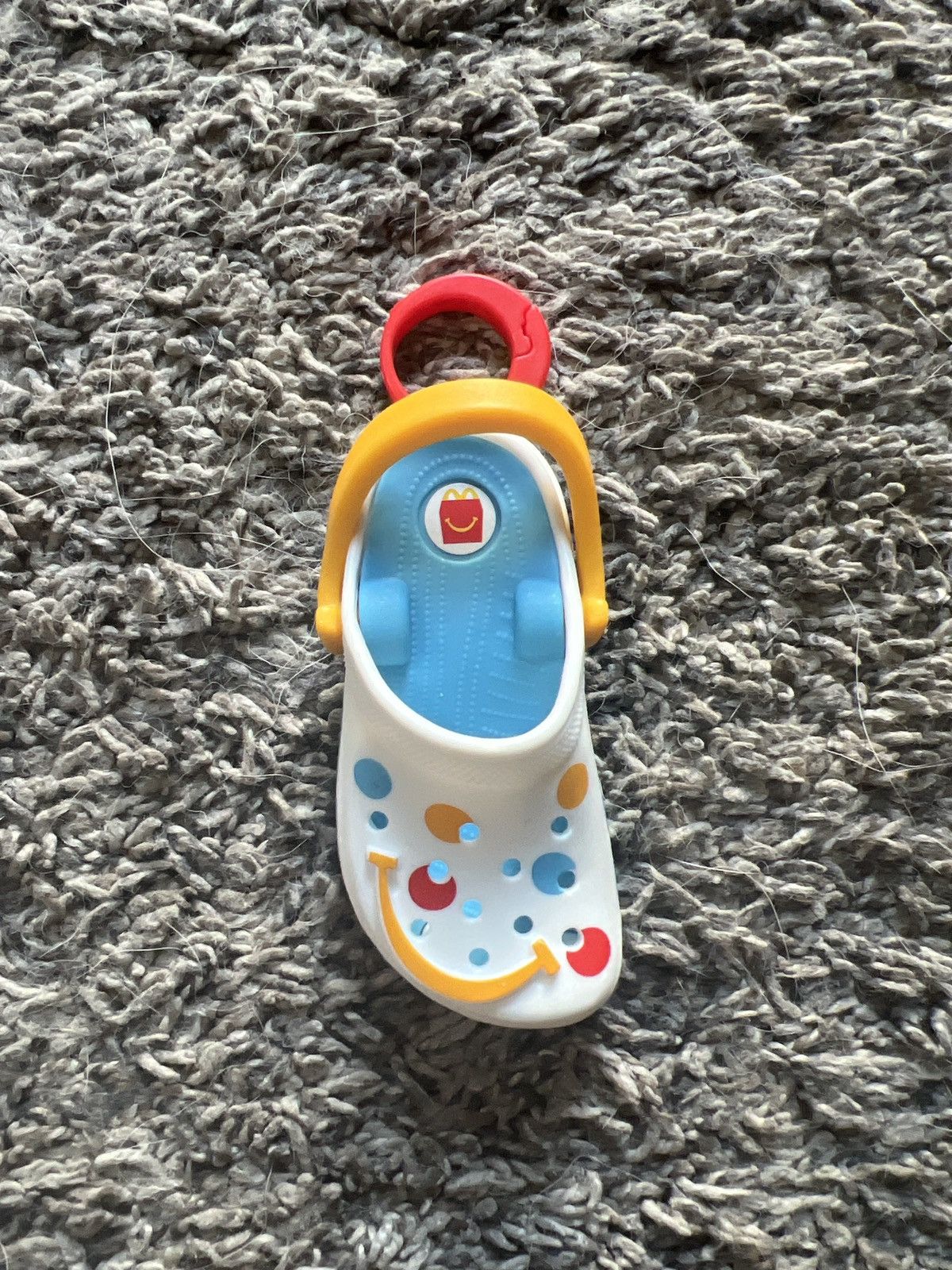 Crocs × Hypebeast 2024 McDonald’s Crocs Colorful Dots Keychain Size ONE SIZE - 1 Thumbnail