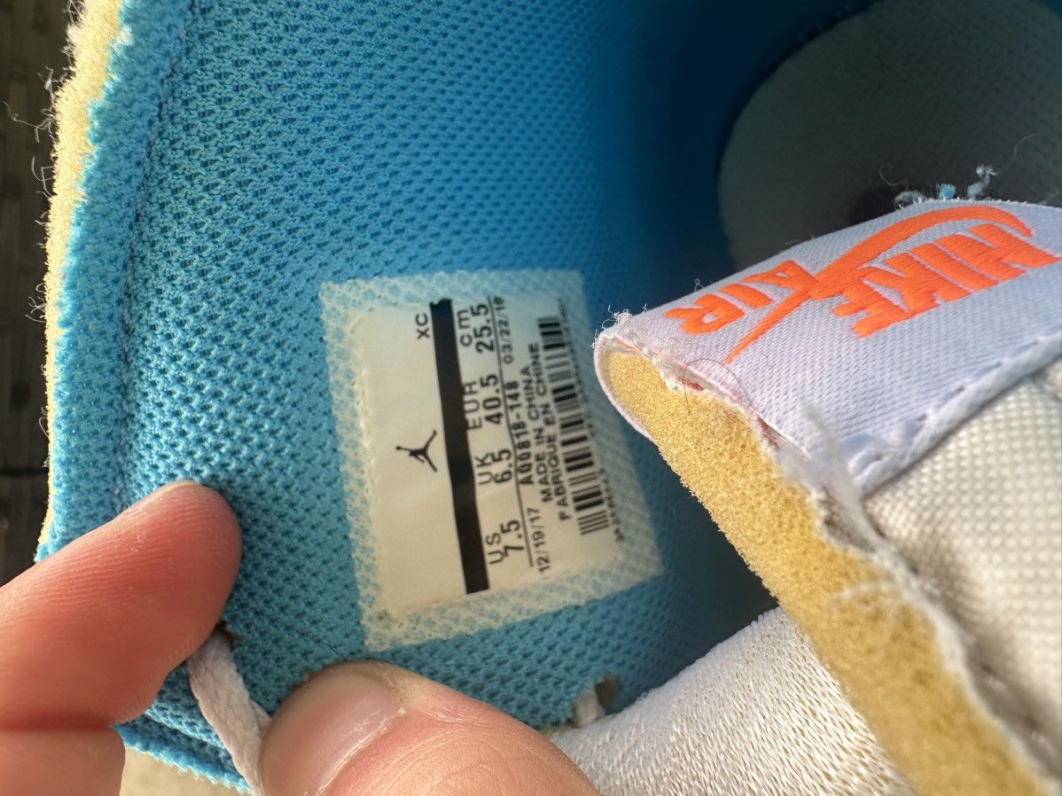Jordan Brand × Off-White Nike Air Jordan 1 High OG Off-White UNC size 7.5 Size US 7.5 / EU 40-41 - 6 Thumbnail