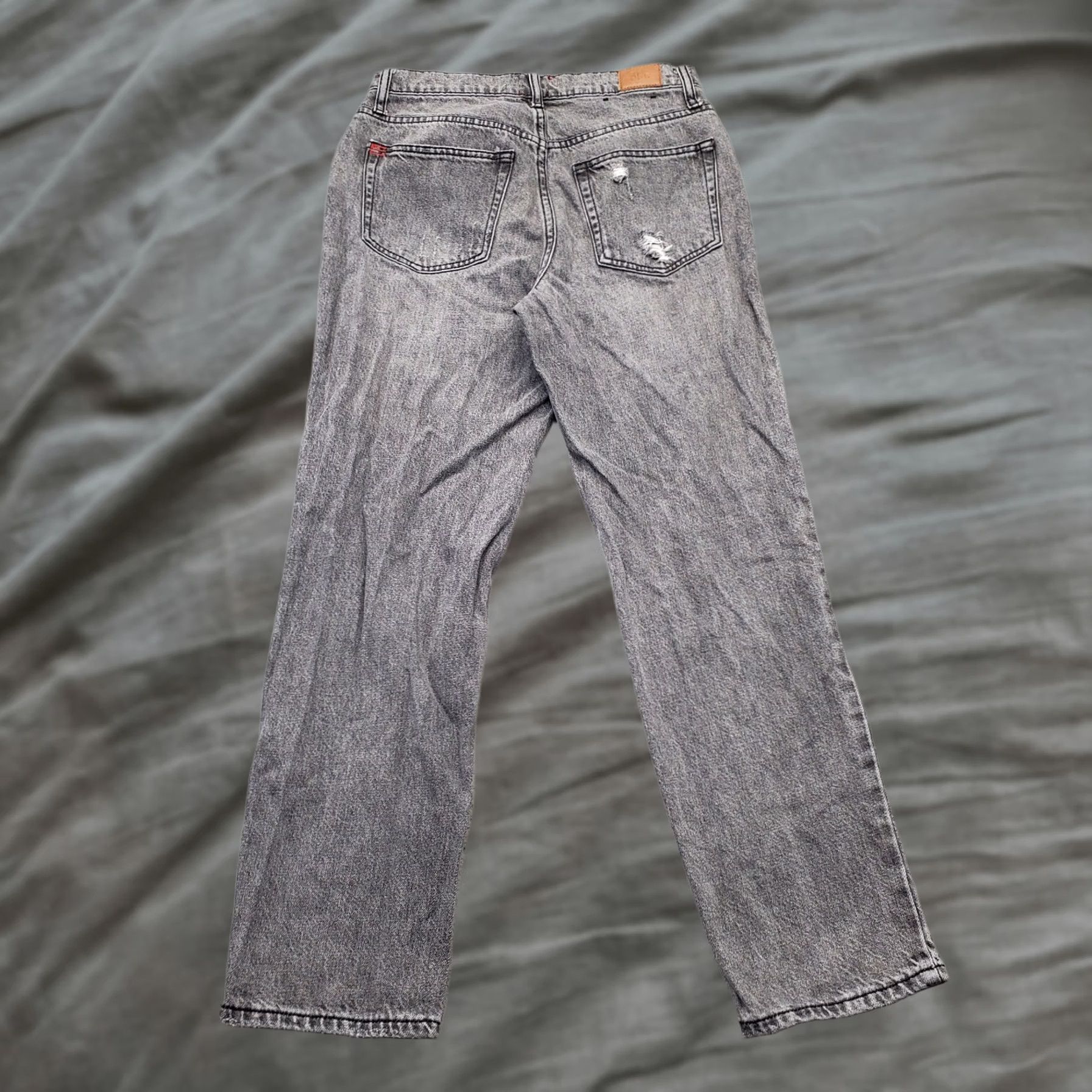 Bdg BDG Jeans Women Size 26 Denim Slim Fit 5-Pocket Design Straight Leg Multi Color Size 26" / US 2 / IT 38 - 1 Thumbnail