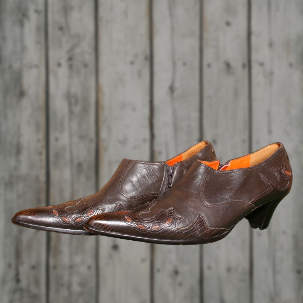 Vintage ANTONIO MELANI Brown Leather Side Zip Pointed Toe Western Shootie Pumps 8.5 M Size US 9 / IT 39 - 1 Thumbnail