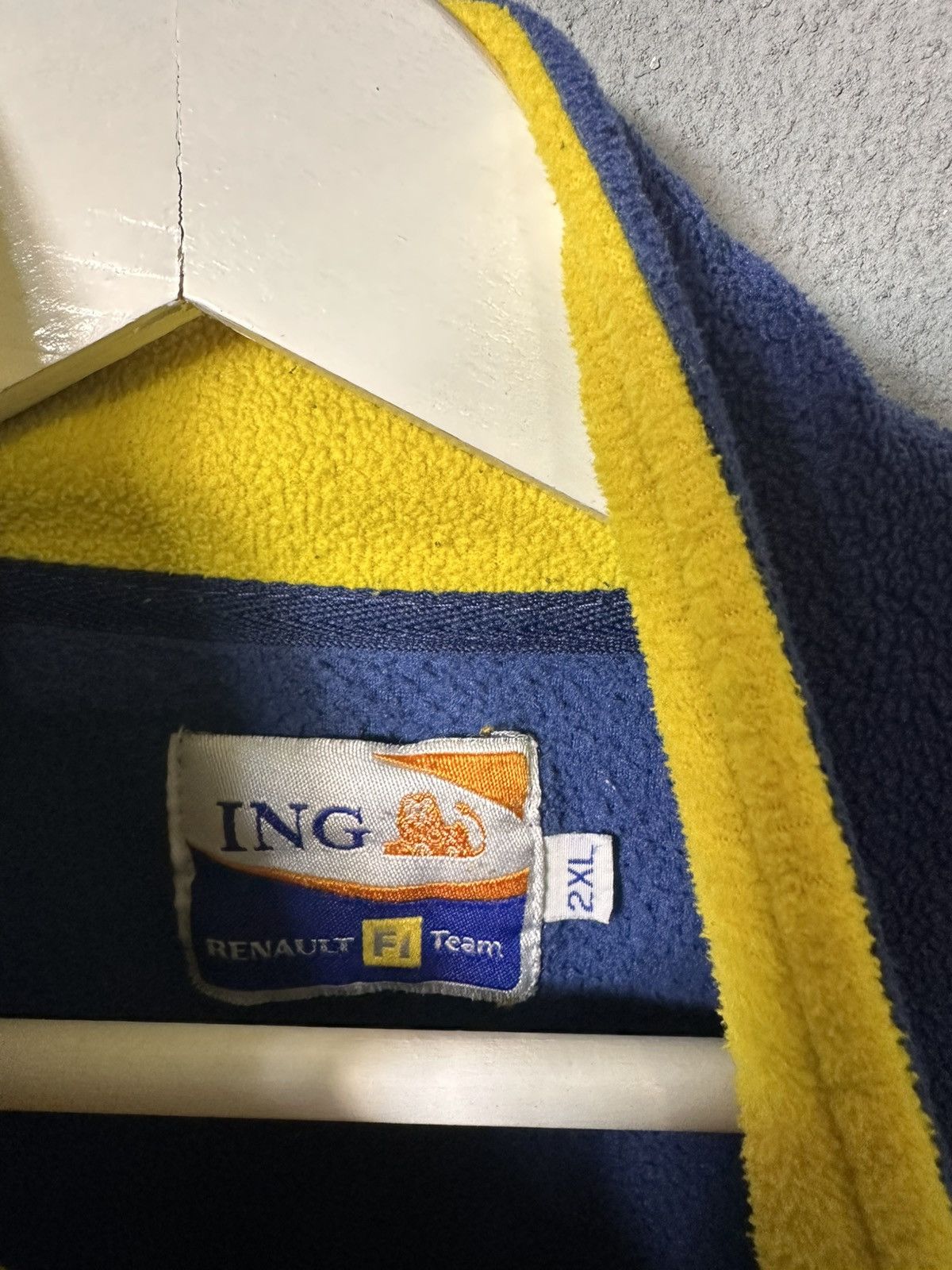 Formula 1 Vintage Renault F1 Racing Team Full Zip Fleece Size US XXL / EU 58 / 5 - 7 Thumbnail