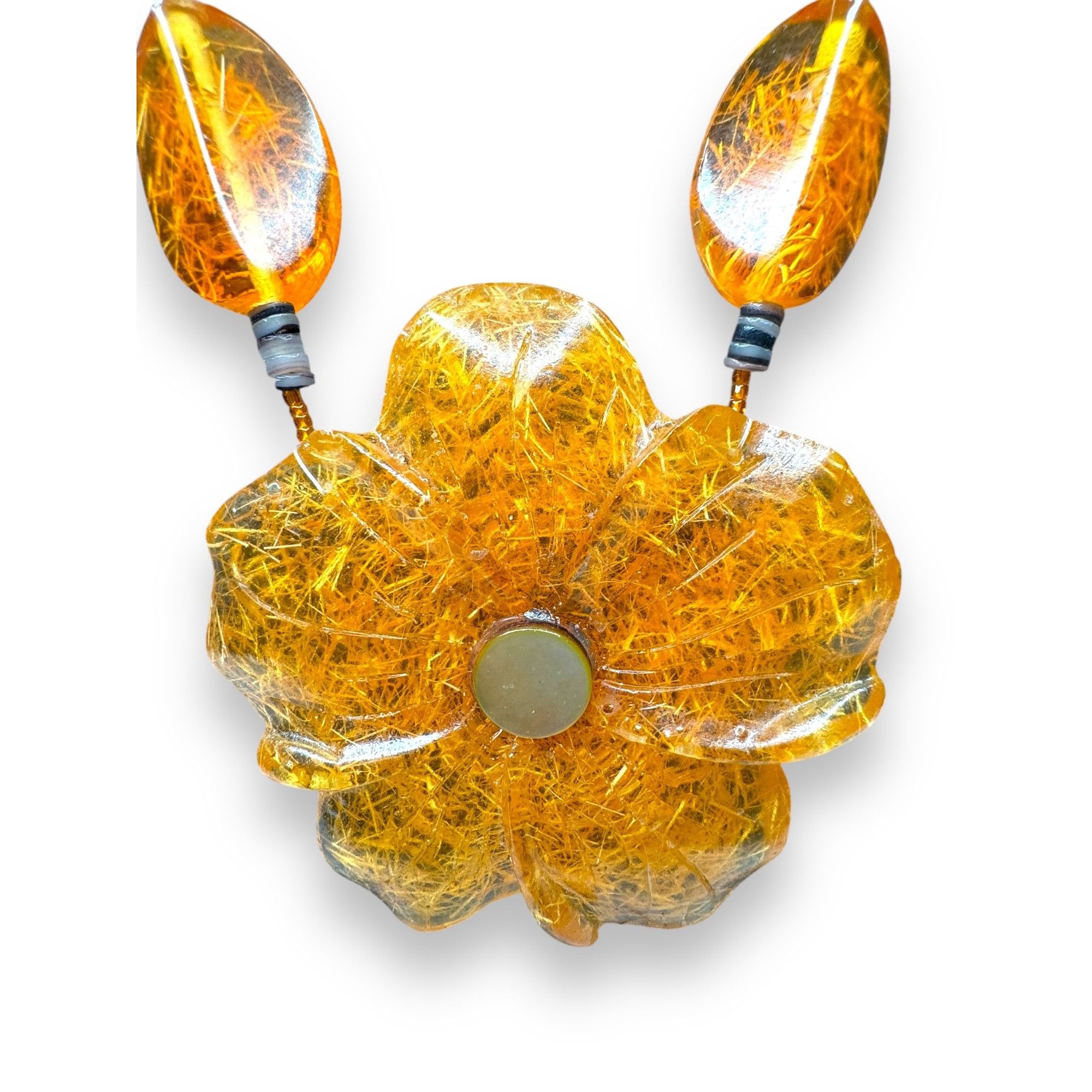 Other Amber & Shell Necklace With Flower Pendant 19" Size ONE SIZE - 2 Thumbnail