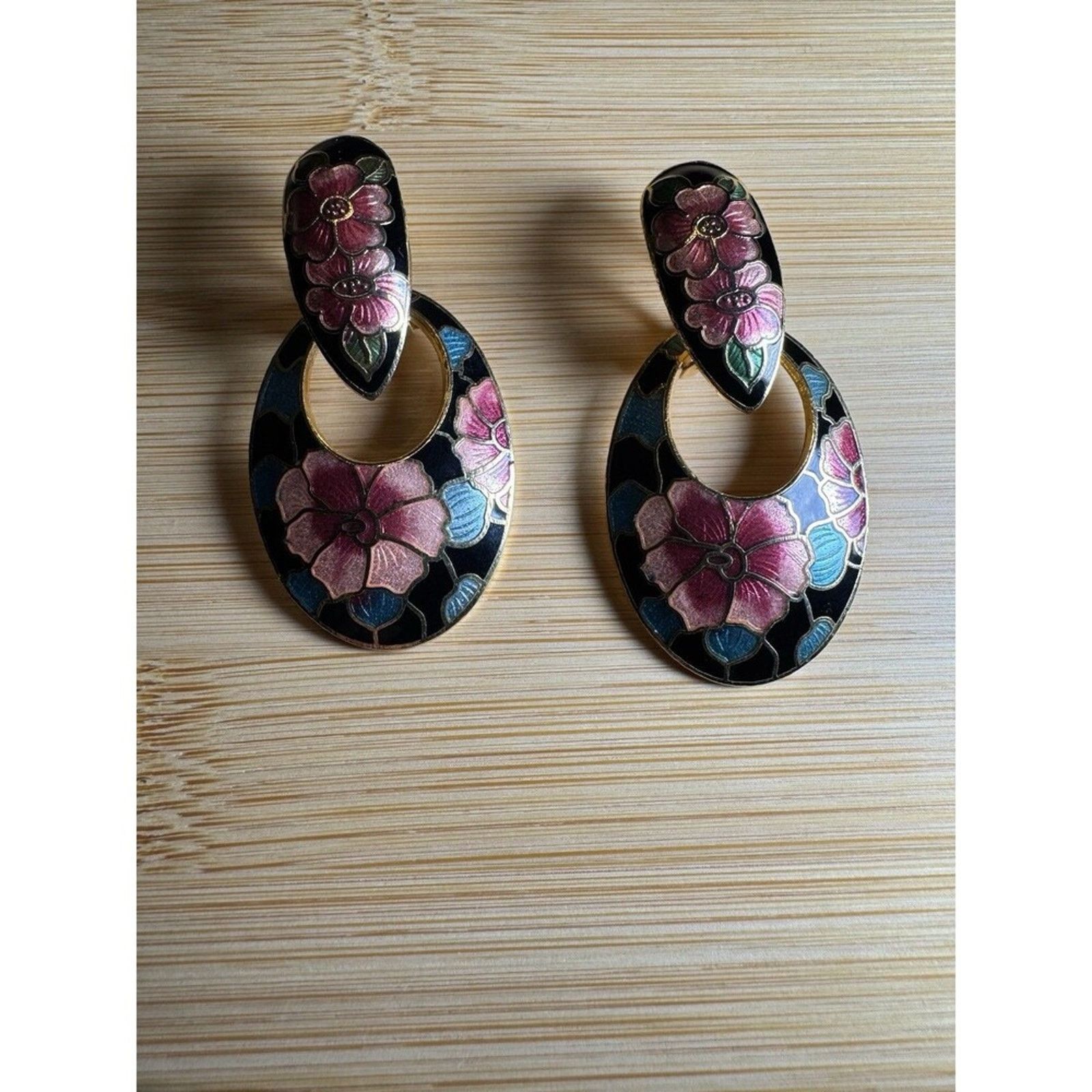Other White Cloisonne Pierced Gold Tone Teardrop Fashion Earrings Size ONE SIZE - 2 Thumbnail
