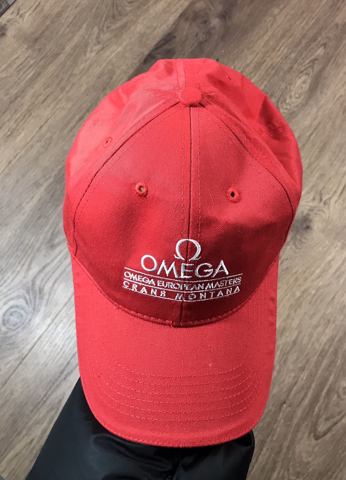 Omega × Vintage Omega Red Vintage Cap Crans Montana Size ONE SIZE - 3 Thumbnail