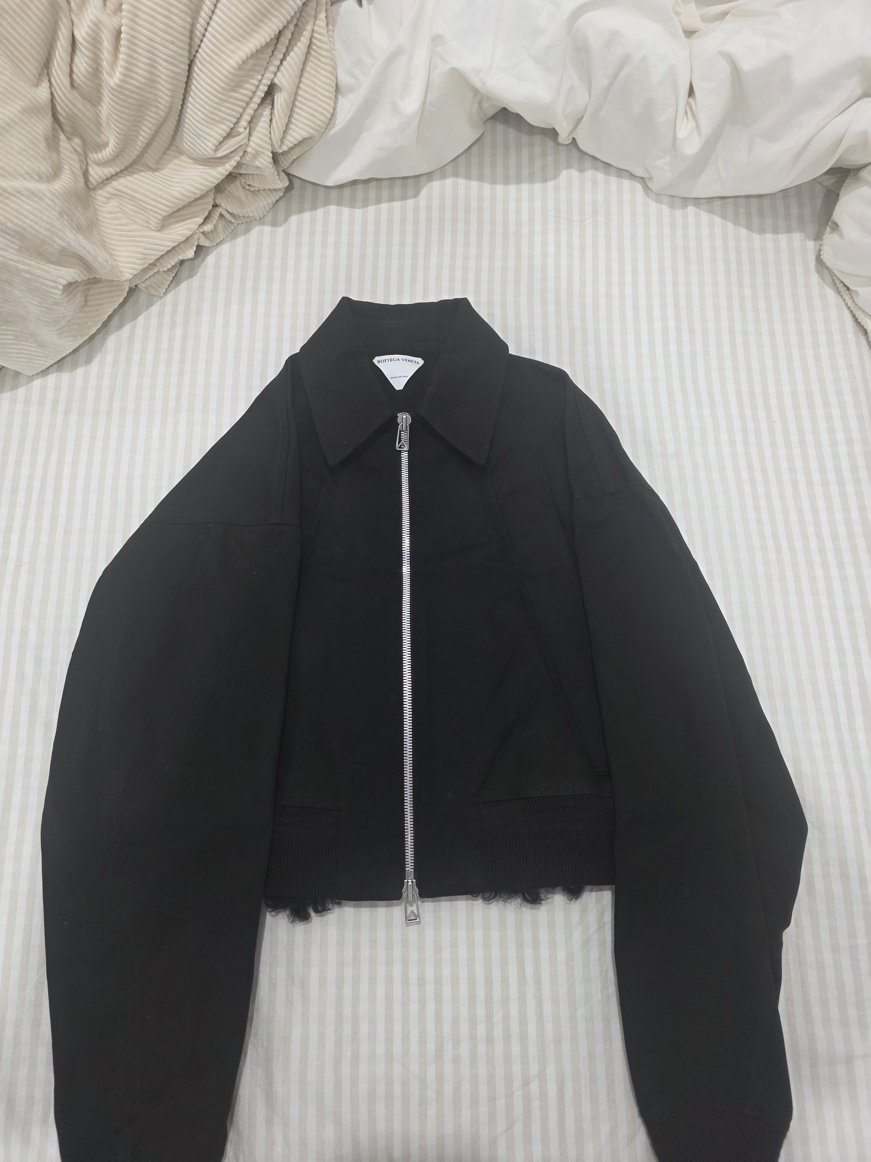 【希少】Bottega Veneta Cropped Jacket 2022年 Bottega Veneta Cropped Leather Jacket – Fashion Full Circle