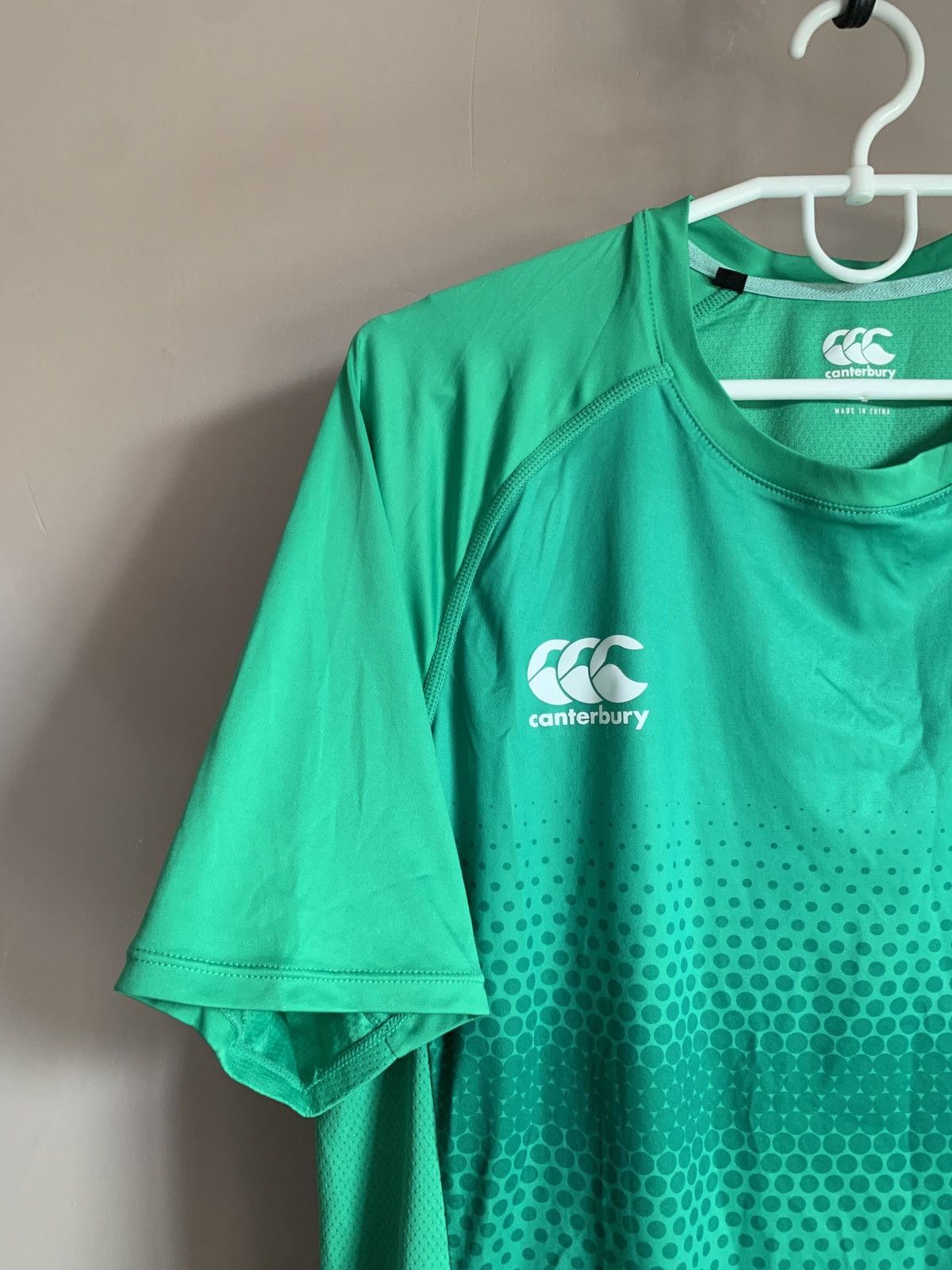 Canterbury of New Zealand Ireland Training Rugby Union Shirt Canterbury Jersey Size L Size US L / EU 52-54 / 3 - 3 Thumbnail