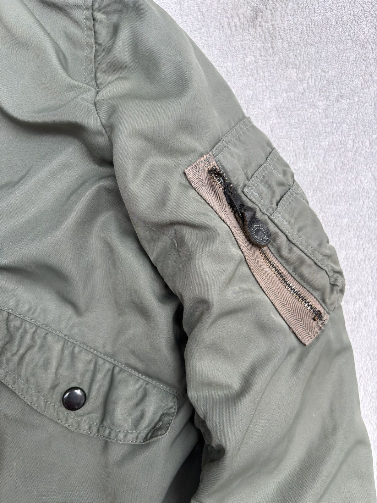 The Real McCoy's 1950s Blue Anchor Type L-2B by The Real Mccoys Bomber Jacket Size US S / EU 44-46 / 1 - 9 Thumbnail