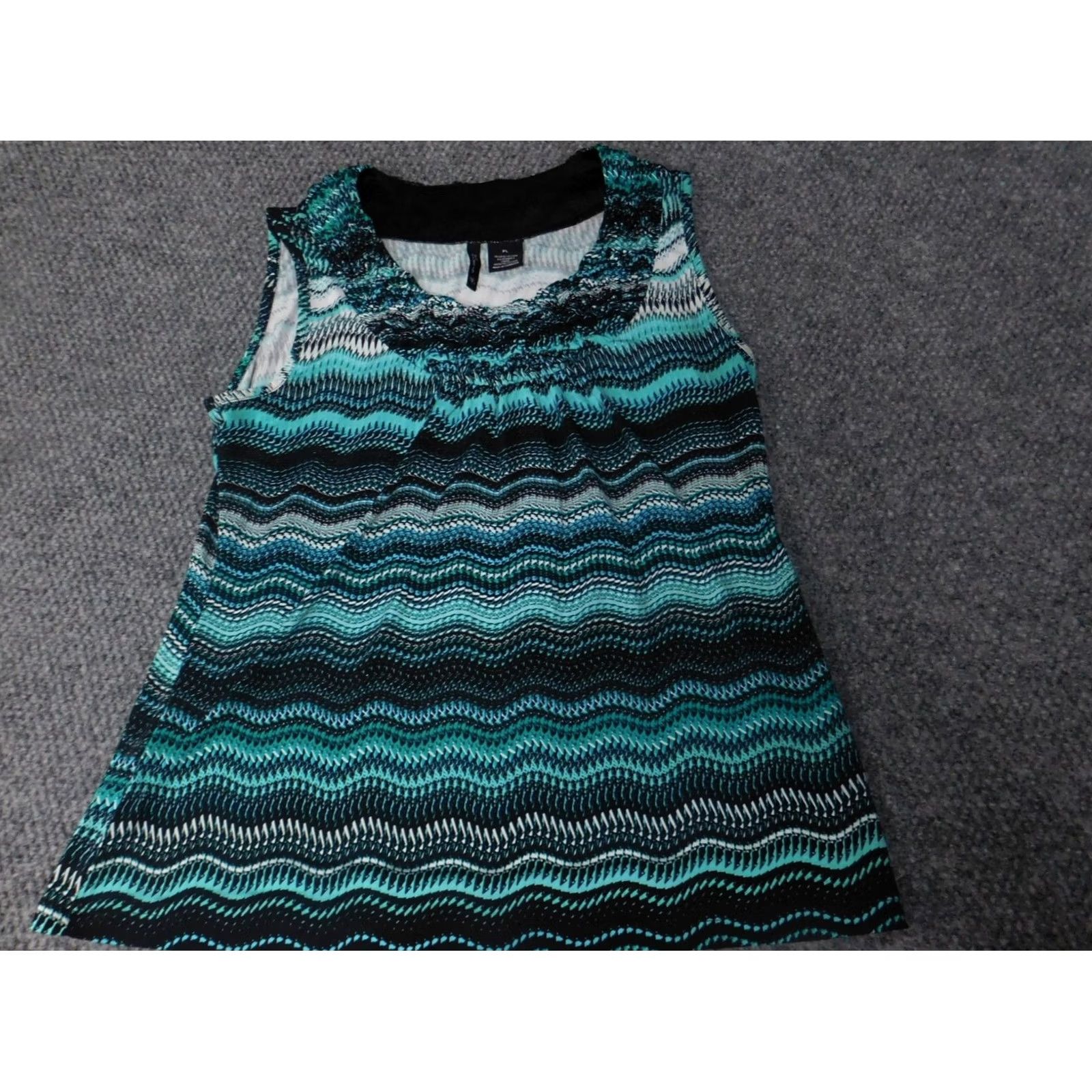 Vintage New Directions Womens Blouse PL Petites Green Knit Striped Stretch Sleeveless Crew Neck Pullover Casual Shirt Womens Brand: New Directions Size L / US 10 / IT 46 - 2 Thumbnail