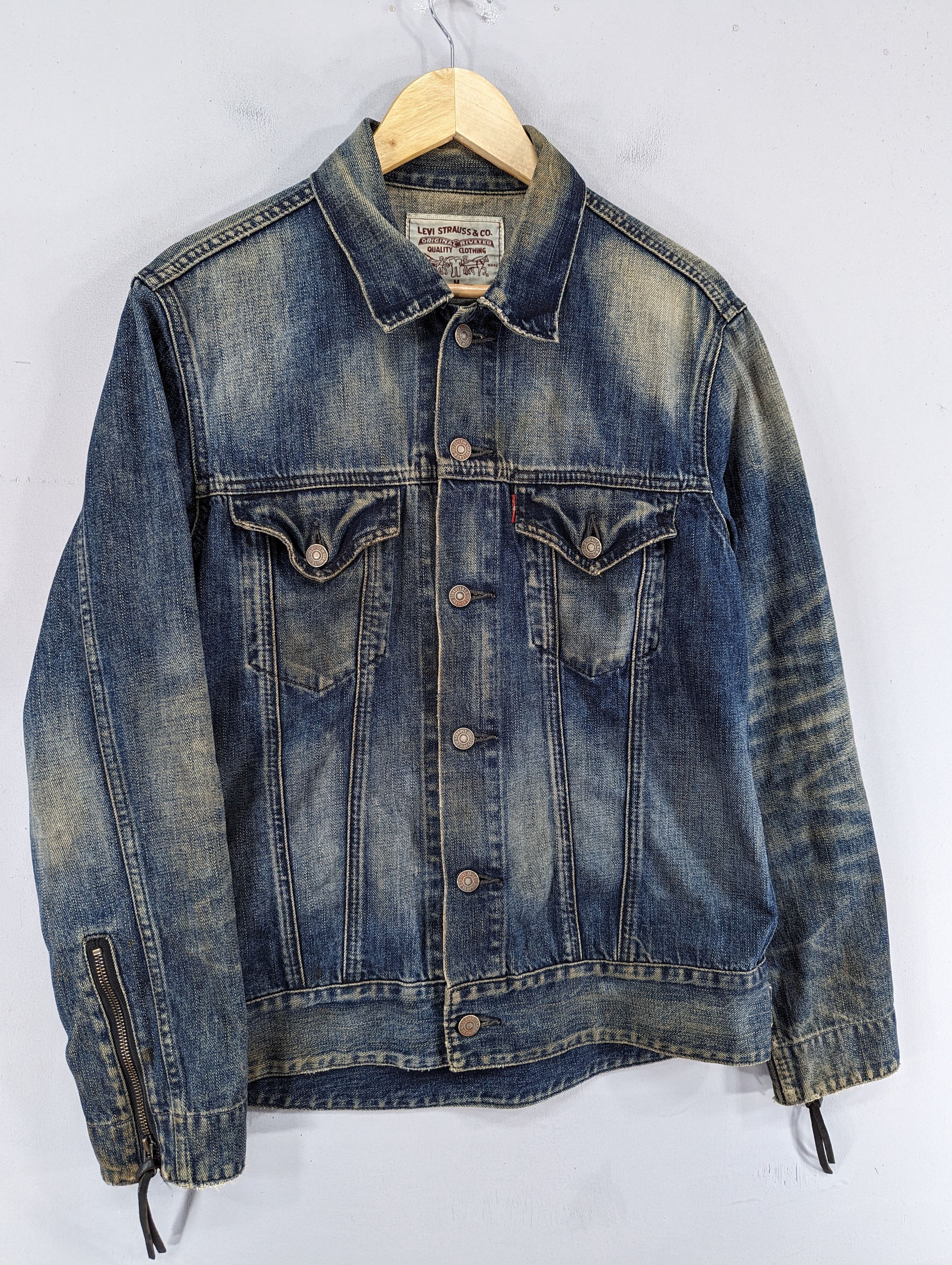 Levi's Vintage Levis Dirty Blue Distressed Denim Jacket Size US M / EU 48-50 / 2 - 3 Thumbnail