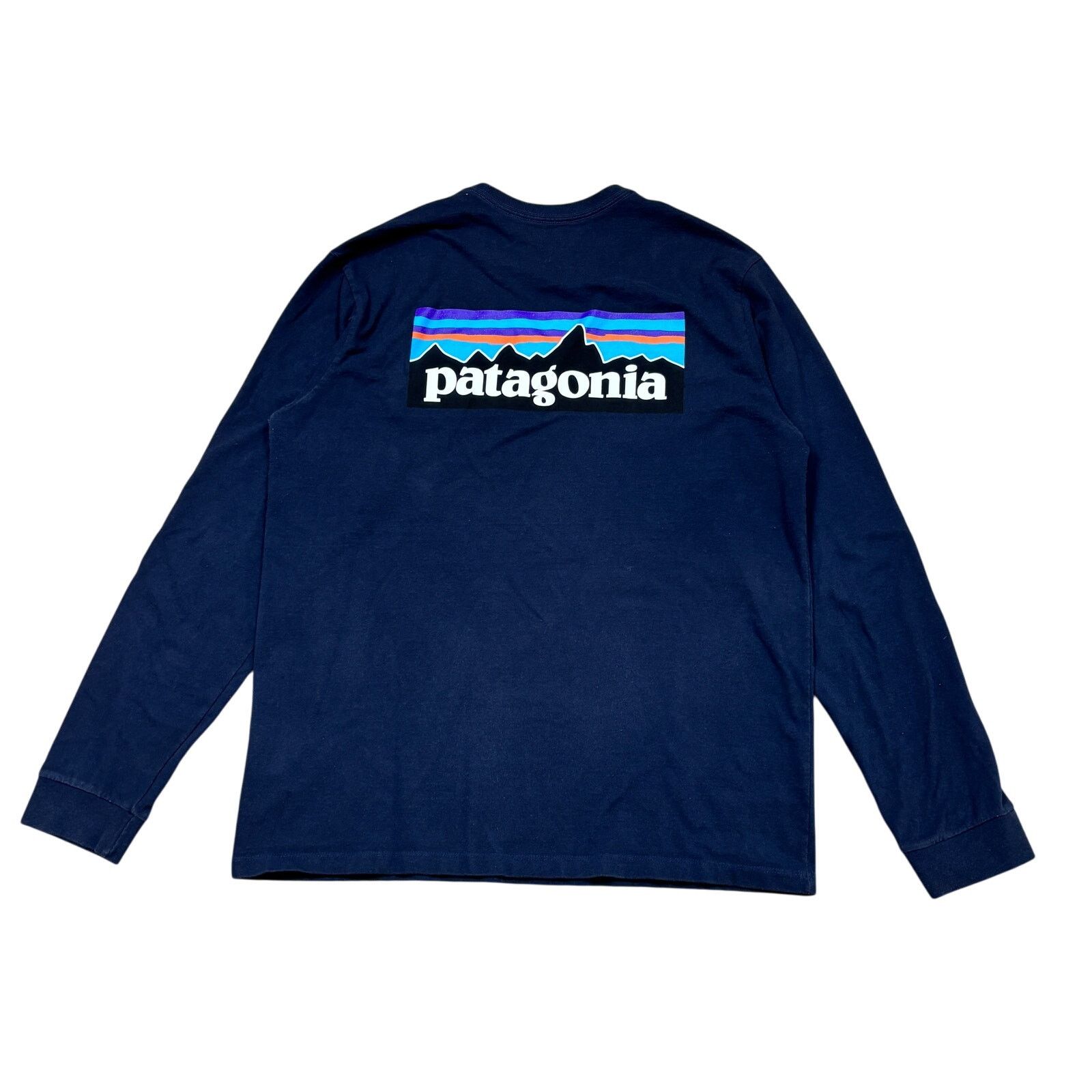 Patagonia Patagonia Long Sleeve P-6 Logo Responsibili-Tee Shirt Mens M Size US M / EU 48-50 / 2 - 1 Thumbnail