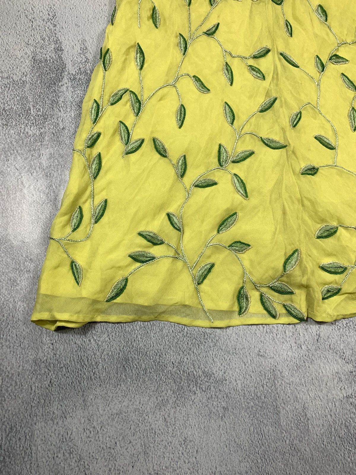 Japanese Brand × Vintage Vintage Y2K Japanese beads flora midi skirt streetwear Size 28" / US 6 / IT 42 - 7 Thumbnail