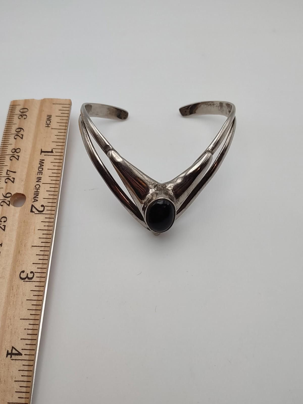 The Unbranded Brand Sterling Silver Black Onyx Cuff Bracelet Heavy Modern Size ONE SIZE - 5 Thumbnail