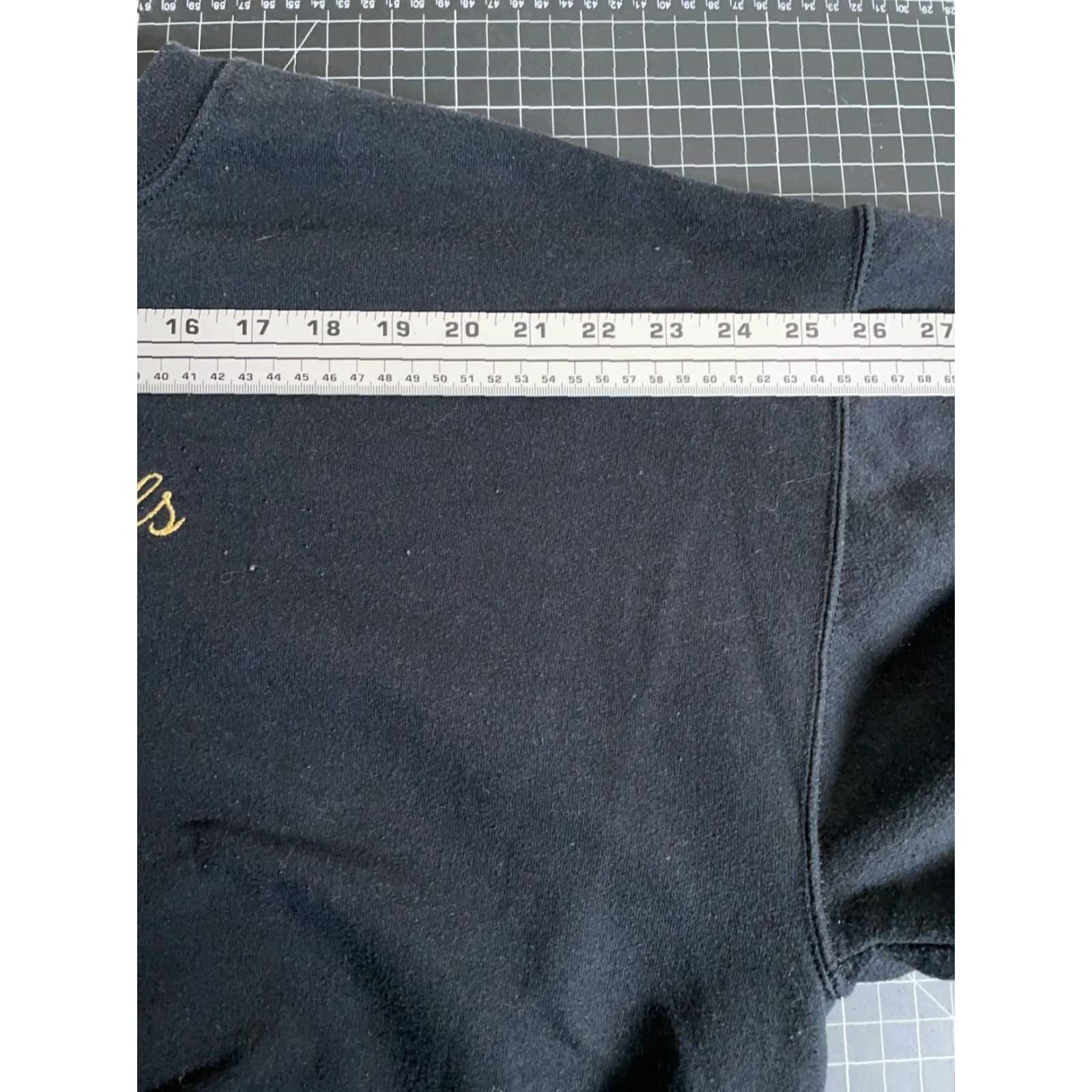 Jerzees VINTAGE Jerzees Sweatshirt Men XL Black Embroidered Beverly Hills California 50/50 90s City Retro Cotton Blend Graphic Print Crew Neck Pullover Size US XL / EU 56 / 4 - 7 Thumbnail