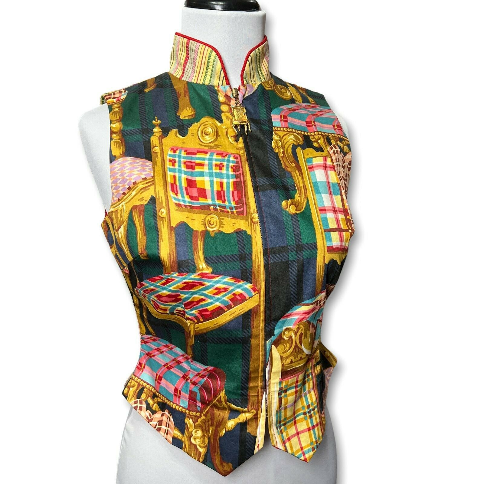 image of Vintage Tapp New York Womens S Vest Usa Hand Chair Print in Gold (Size Small)