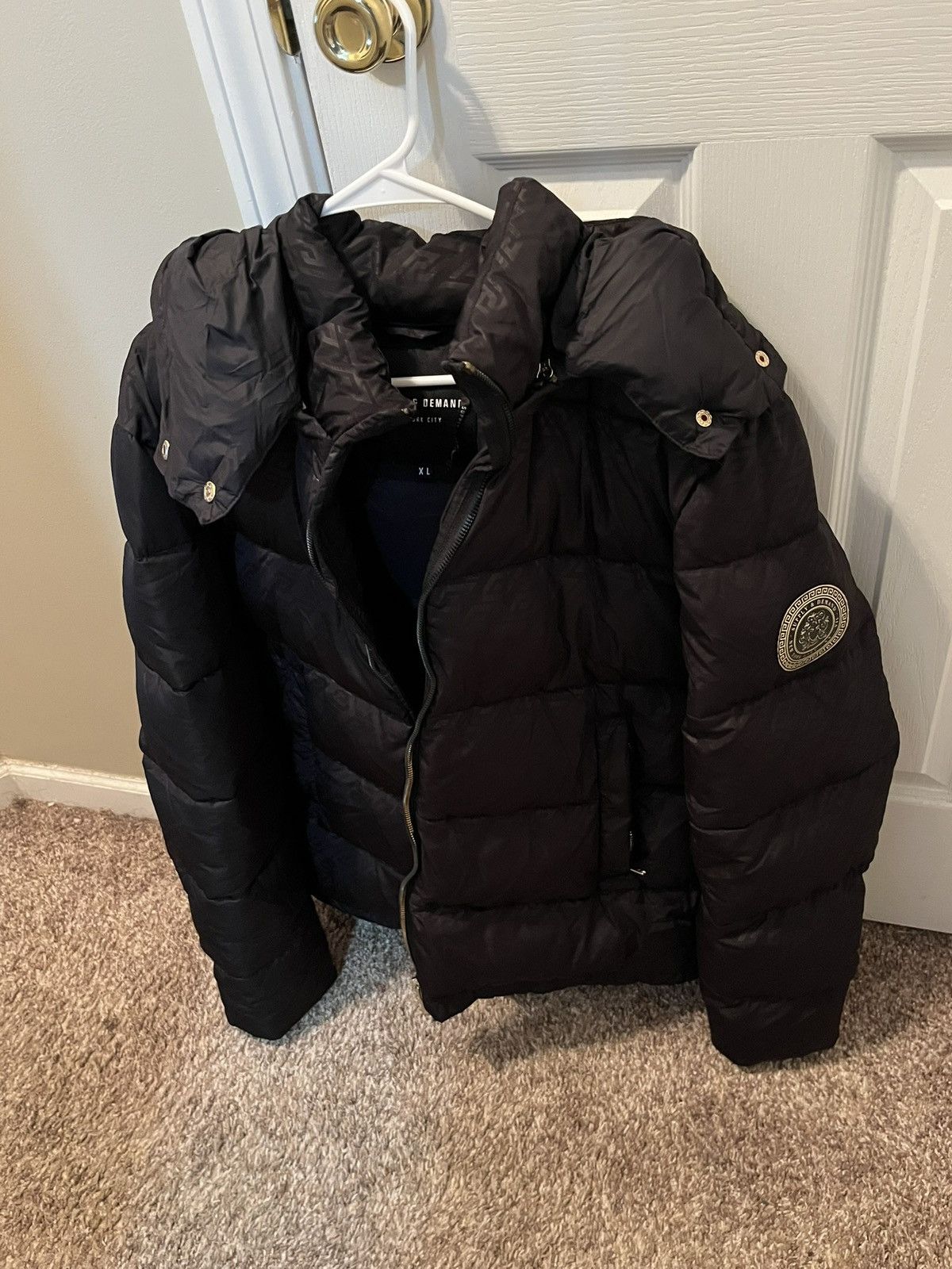 Other Supply & Demand Black Puffer Jacket - Brand New Size XL Size US XL / EU 56 / 4 - 7 Thumbnail