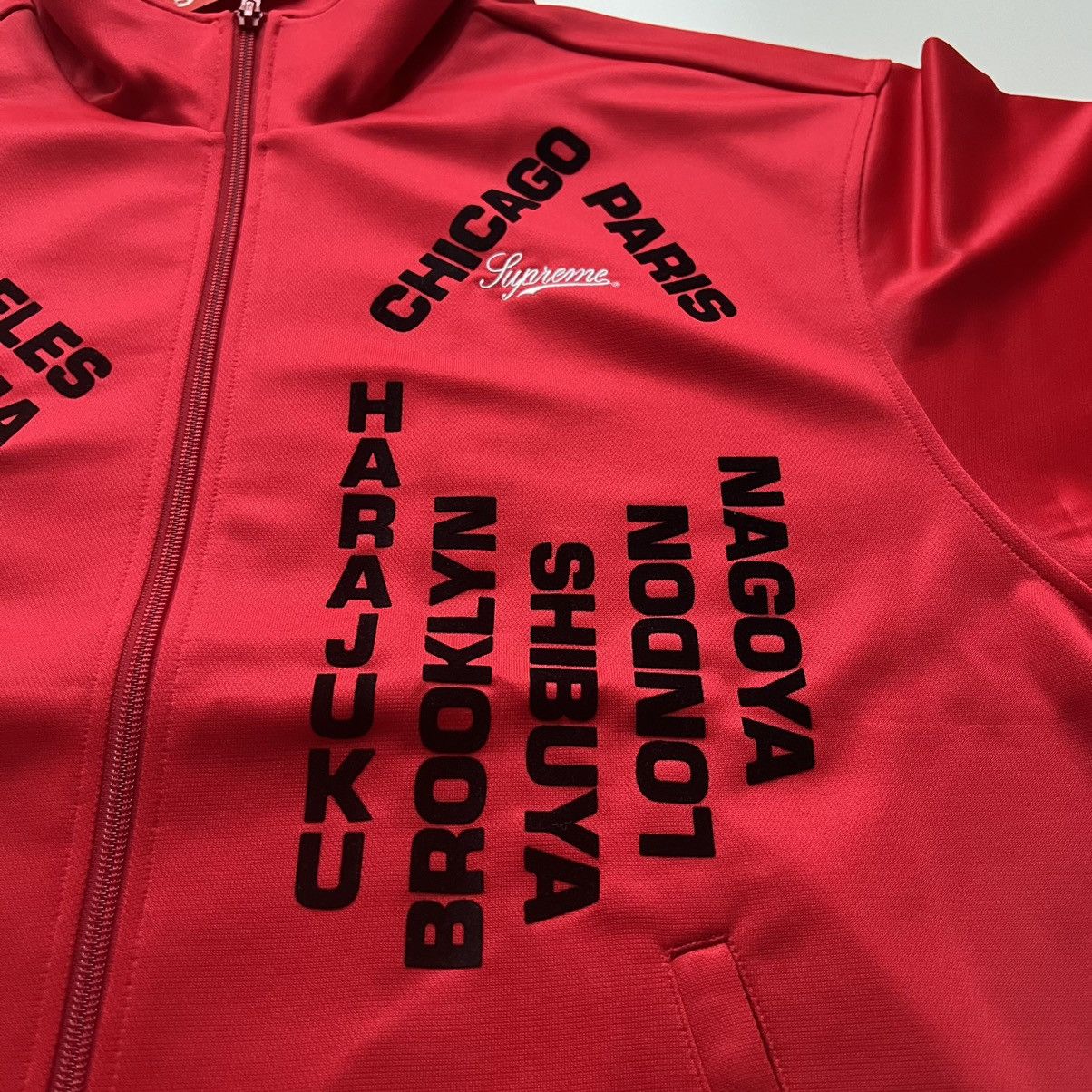 Supreme Supreme Worldwide Tricot Track Jacket Red XL Size US XL / EU 56 / 4 - 2 Thumbnail
