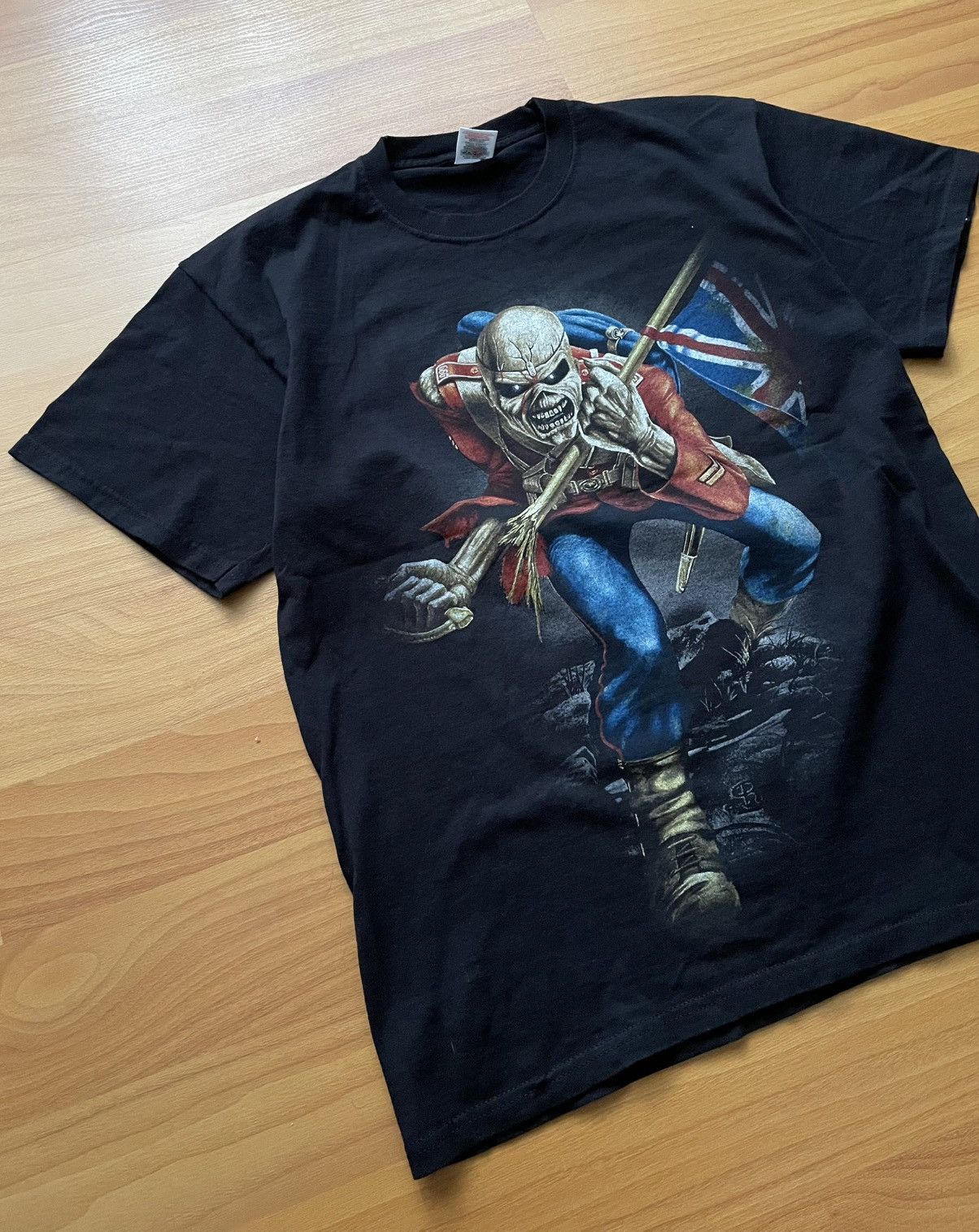 Band Tees × Iron Maiden × Vintage Iron Maiden World Tour T-Shirt The Final Frontier Tour 2011 Size US L / EU 52-54 / 3 - 2 Thumbnail
