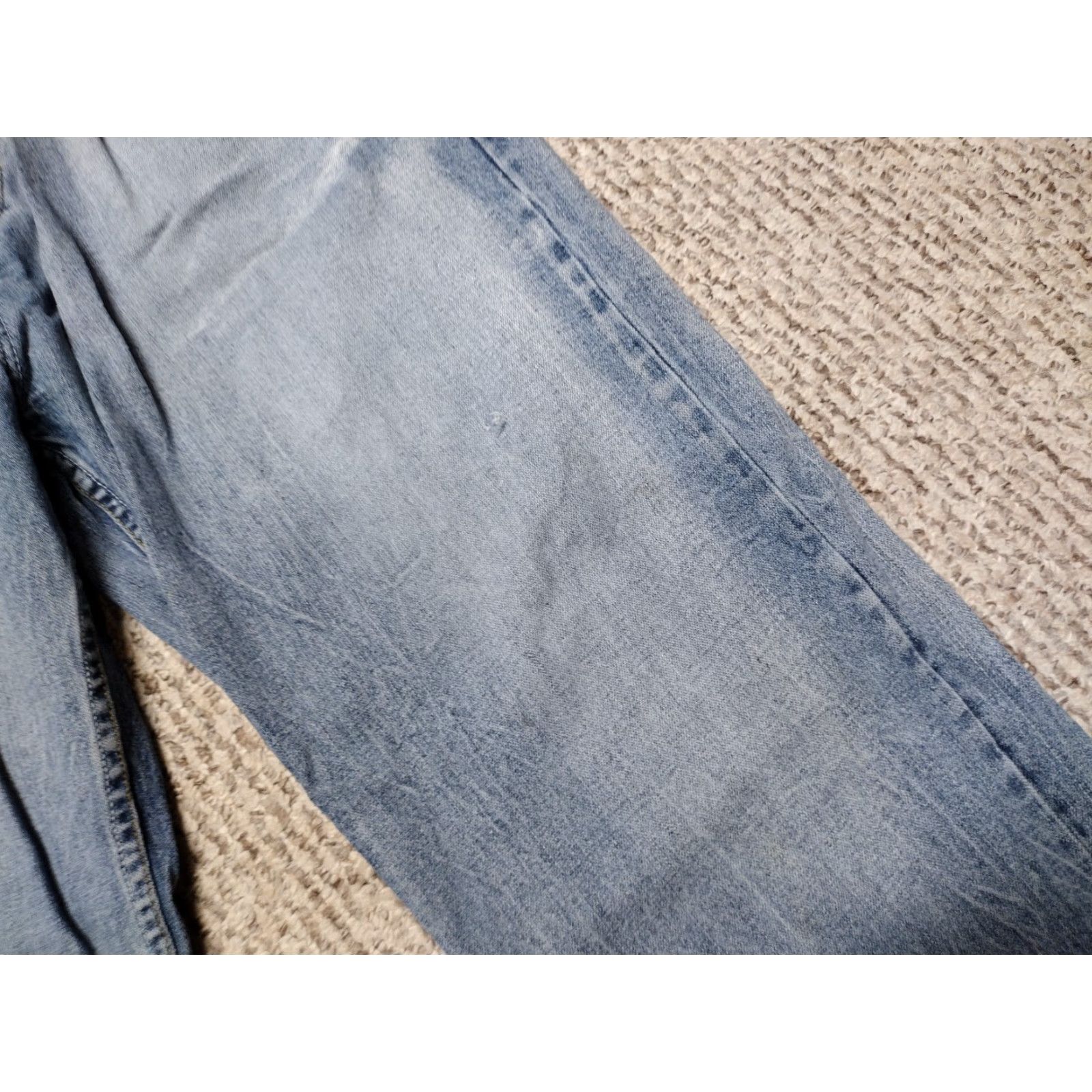 Akademiks VINTAGE Akademiks Mens Jeans Distressed Embroidered Baggy Hip Hop 36 Blue Denim Cotton Relaxed Regular Buttons Zips Distressed See Photos Mens Size US 36 / EU 52 - 4 Thumbnail