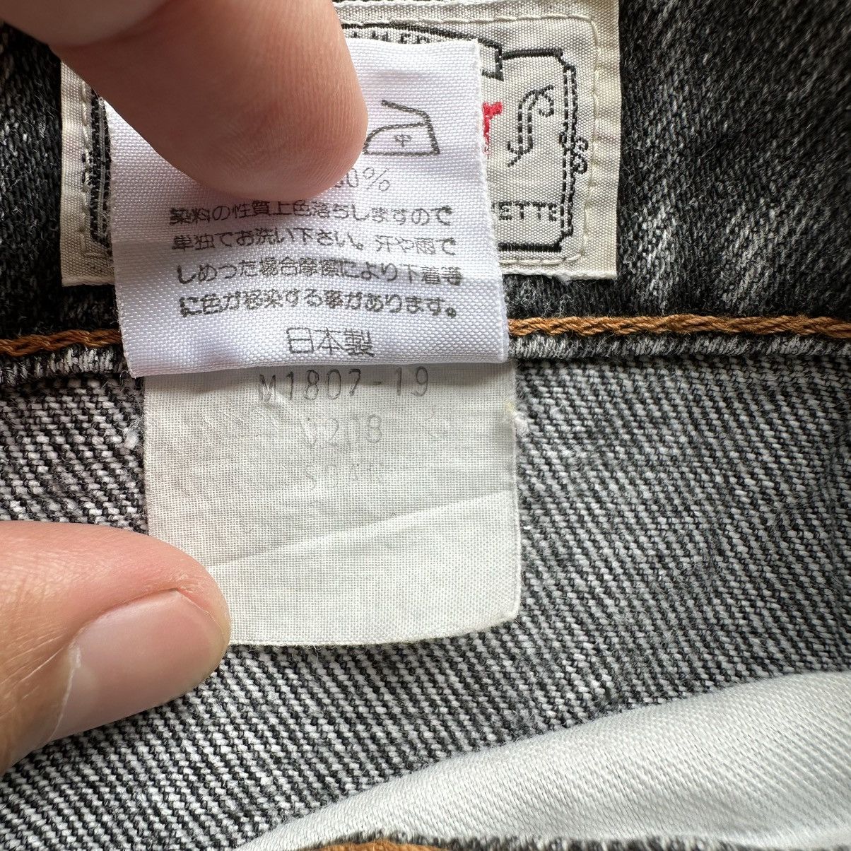 Japanese Brand Vintage Wrangler Faded Black Denim Jean Pant W28 Size US 28 / EU 44 - 9 Thumbnail