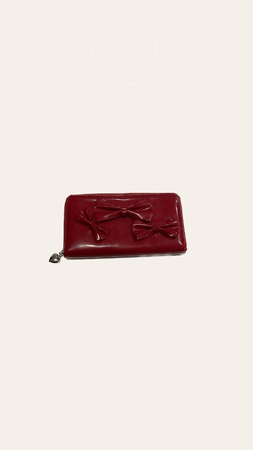 Other alannah hill red clutch purse with 3d bow emblems Size ONE SIZE - 1 Thumbnail