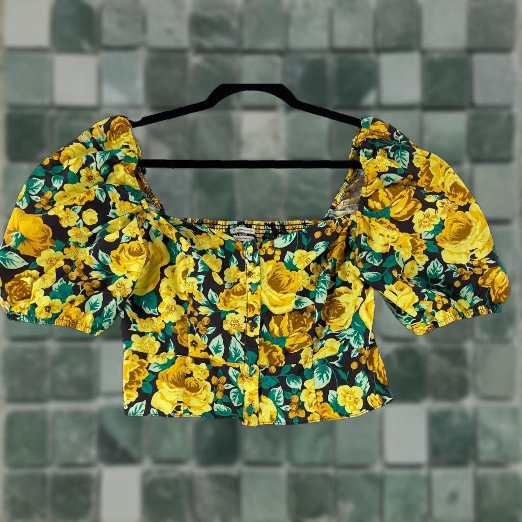 Urban Outfitters Laura Ashley x Urban Outfitters Shirt Womens Medium Puff Sleeve Crop Top Yellow Size M / US 6-8 / IT 42-44 - 1 Thumbnail