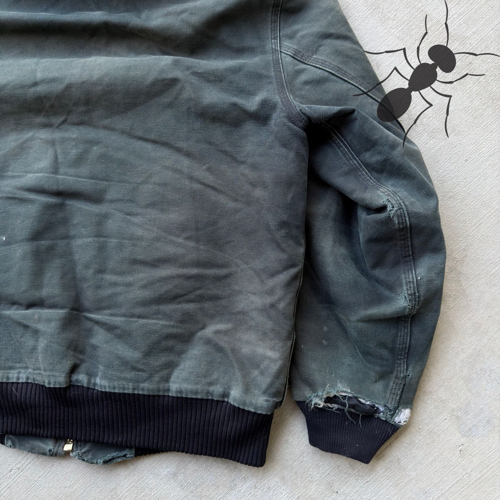 Carhartt × Vintage Carhartt J140 black hooded work wear jacket Size US M / EU 48-50 / 2 - 8 Thumbnail