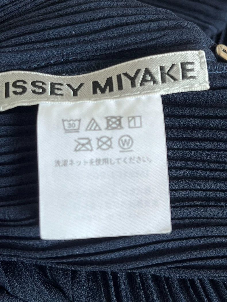 Issey Miyake Issey Miyake size:2 Blue toothpick pleated dress Size S / US 4 / IT 40 - 3 Thumbnail