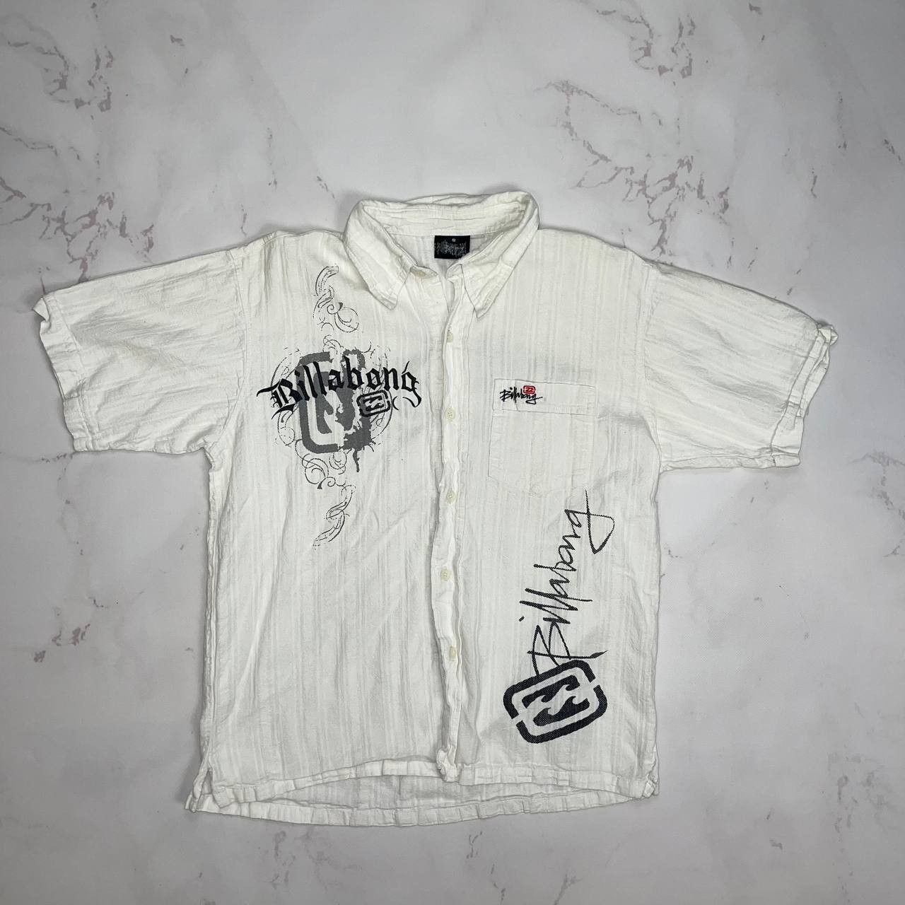 Billabong Billabong Vintage 00’s Surf Style Shirt Y2K Logo Print RARE Size US S / EU 44-46 / 1 - 1 Thumbnail