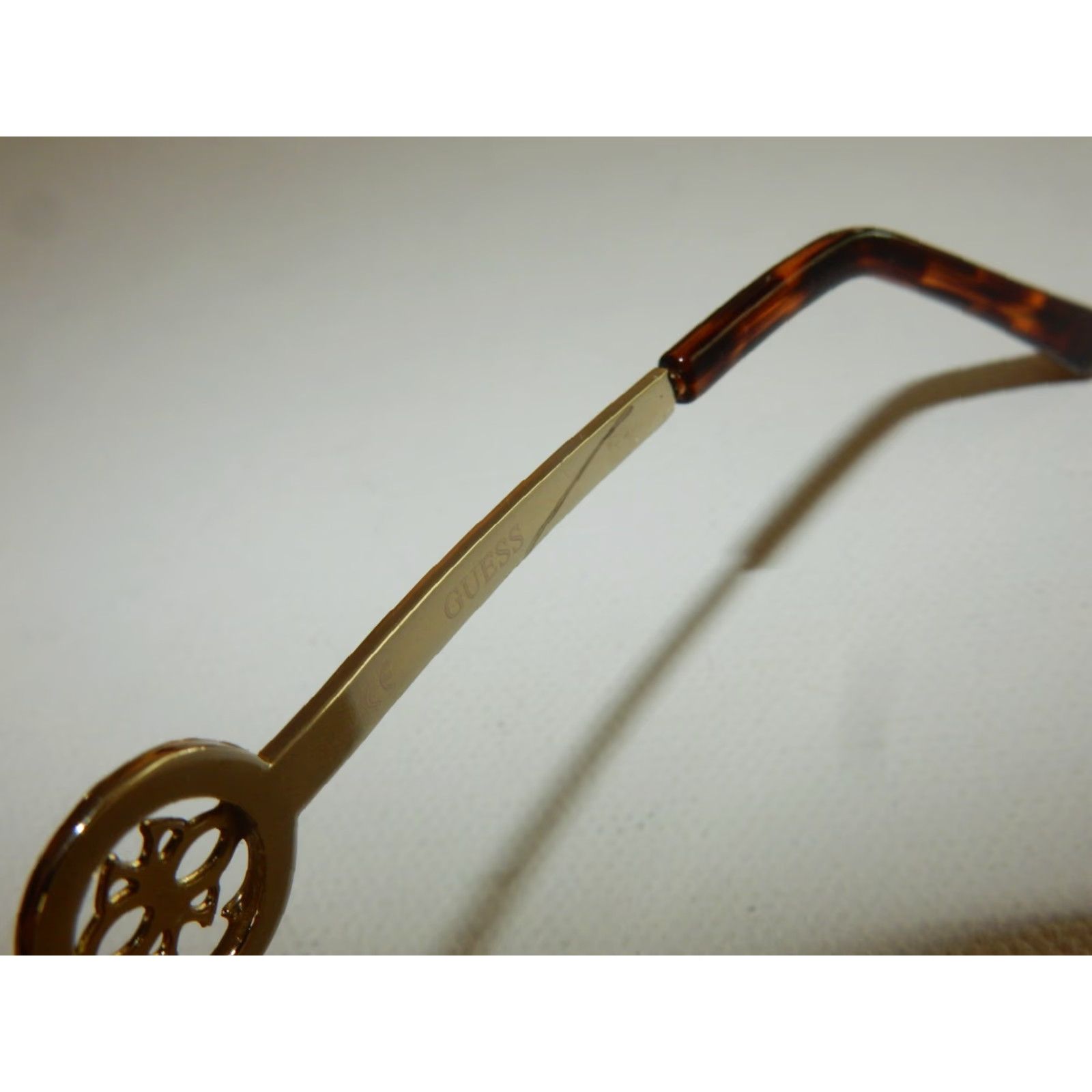 Guess GUESS Sunglasses Women's Gold Frame 62[]14 120 6493 (S/M) 62-14-120 Size ONE SIZE - 4 Thumbnail