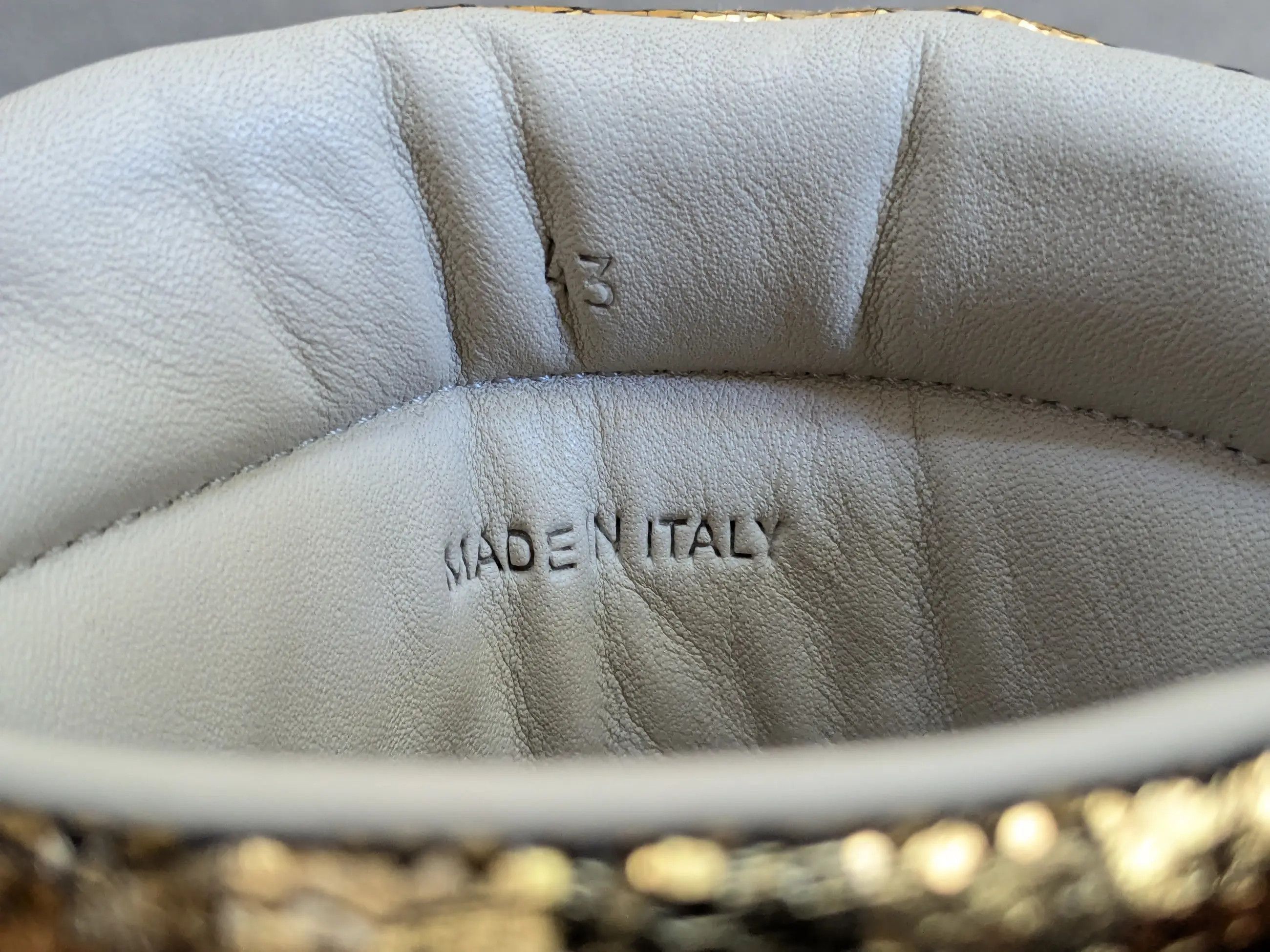 Maison Margiela Maison Margiela Future High Tops Gold 10 43 Cracked Size US 10 / EU 43 - 7 Thumbnail