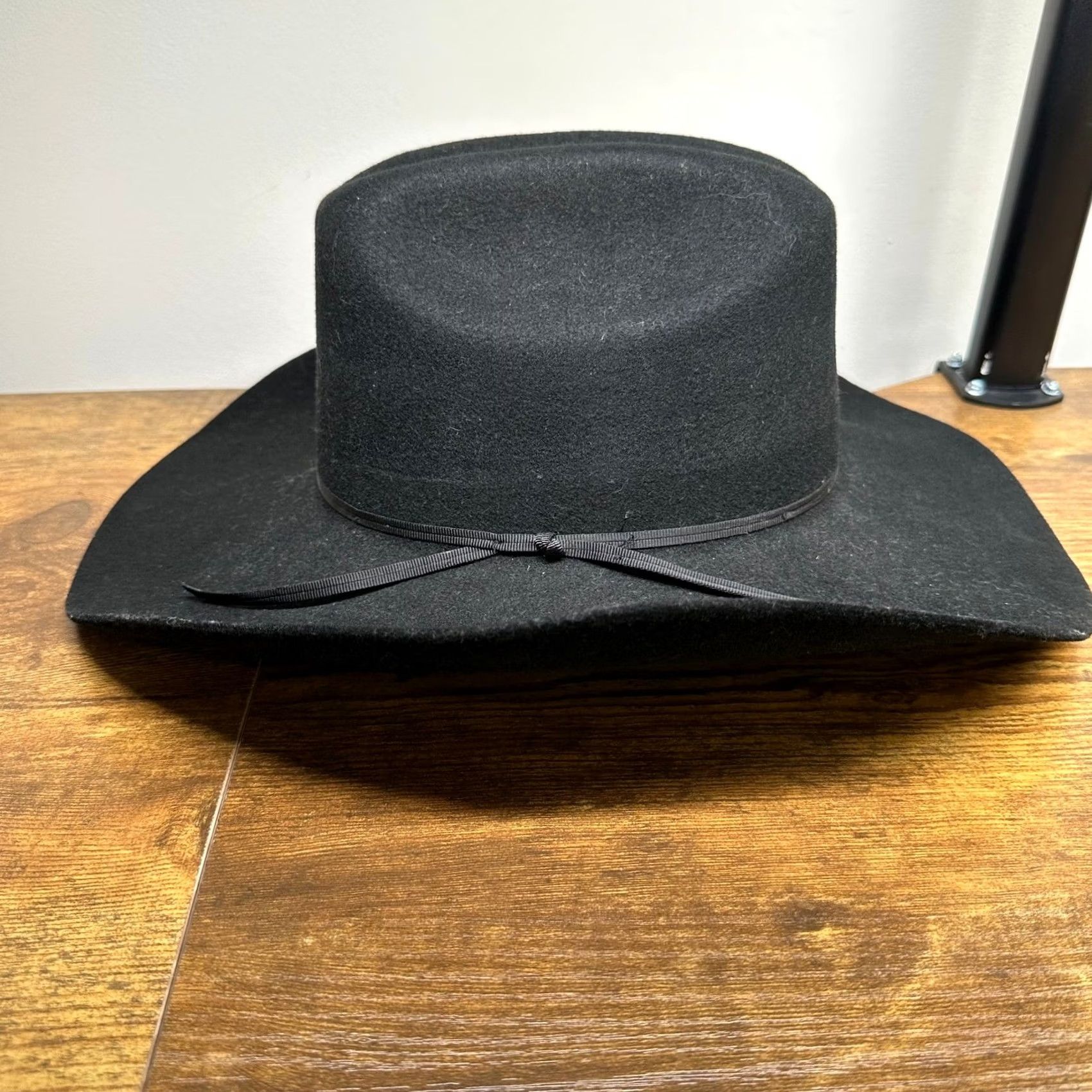 FELT Justin by Milano Cowboy Hat Black Felt Crease Wide Brim OSFM Mens Size ONE SIZE - 2 Thumbnail