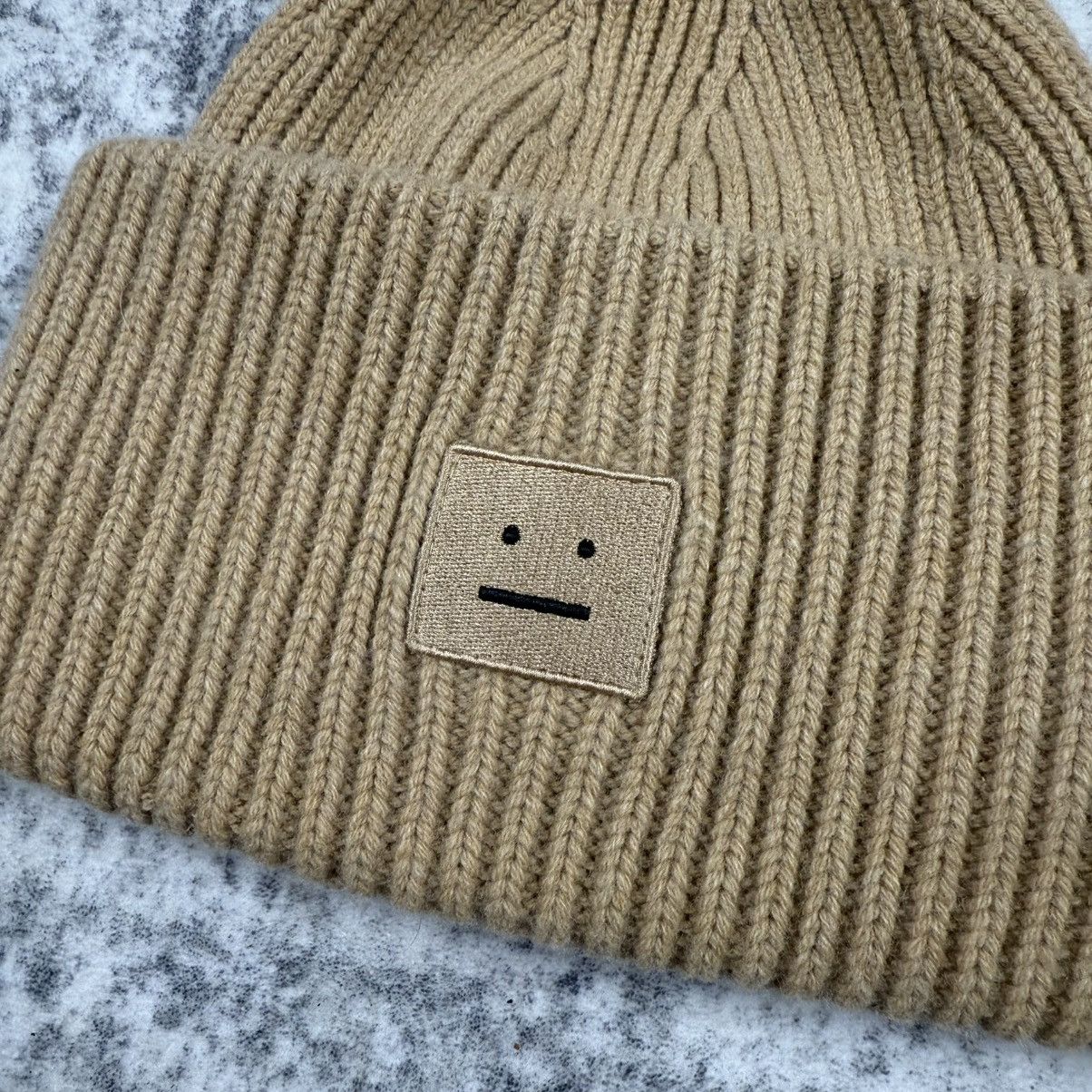 Acne Studios Acne Studios Face Patch Ribbed Beanie Camel Size ONE SIZE - 2 Thumbnail