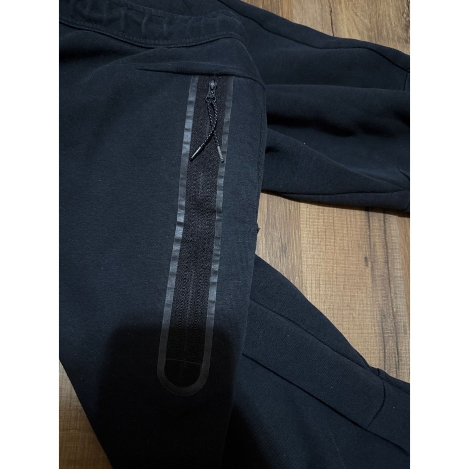 Nike Nike Tech Fleece Jogger Sweatpants Size US 30 / EU 46 - 3 Thumbnail
