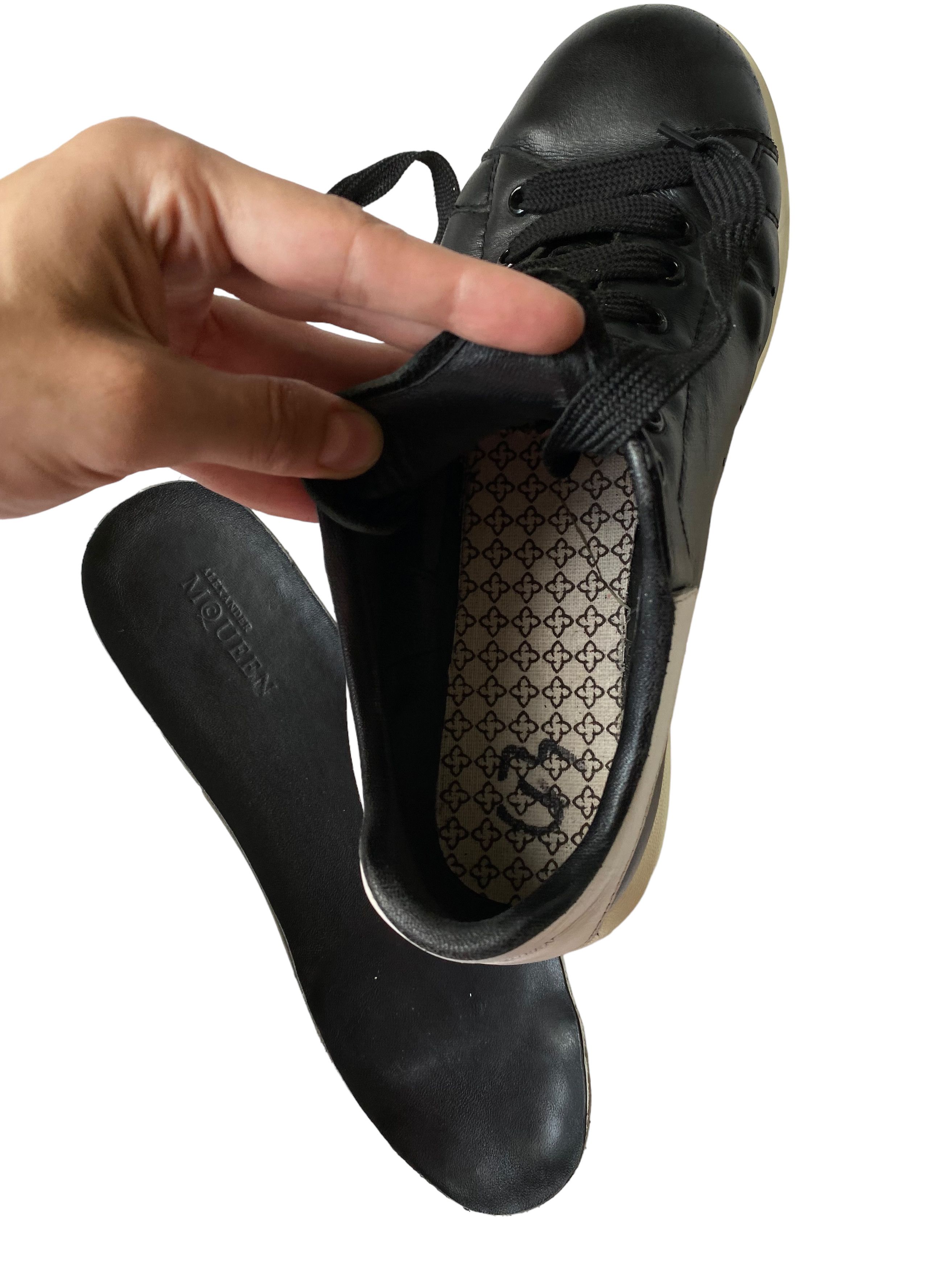 Alexander McQueen Alexander McQueen Oversized Sneakers Size US 9 / EU 42 - 10 Thumbnail
