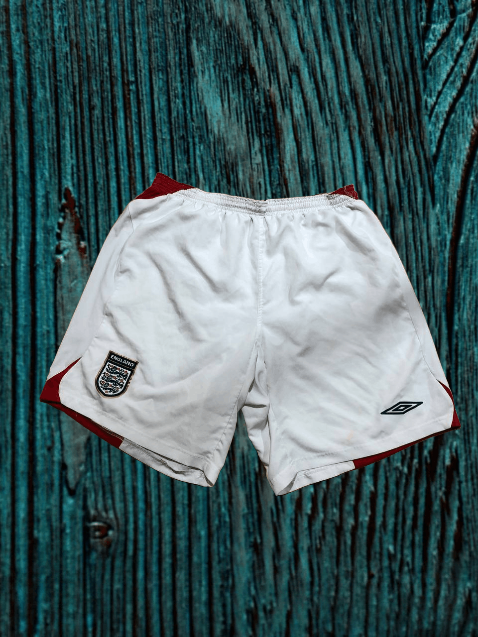 Umbro Shorts Umbro England 2006/2007 Vintage Football Size US 38 / EU 54 - 1 Thumbnail