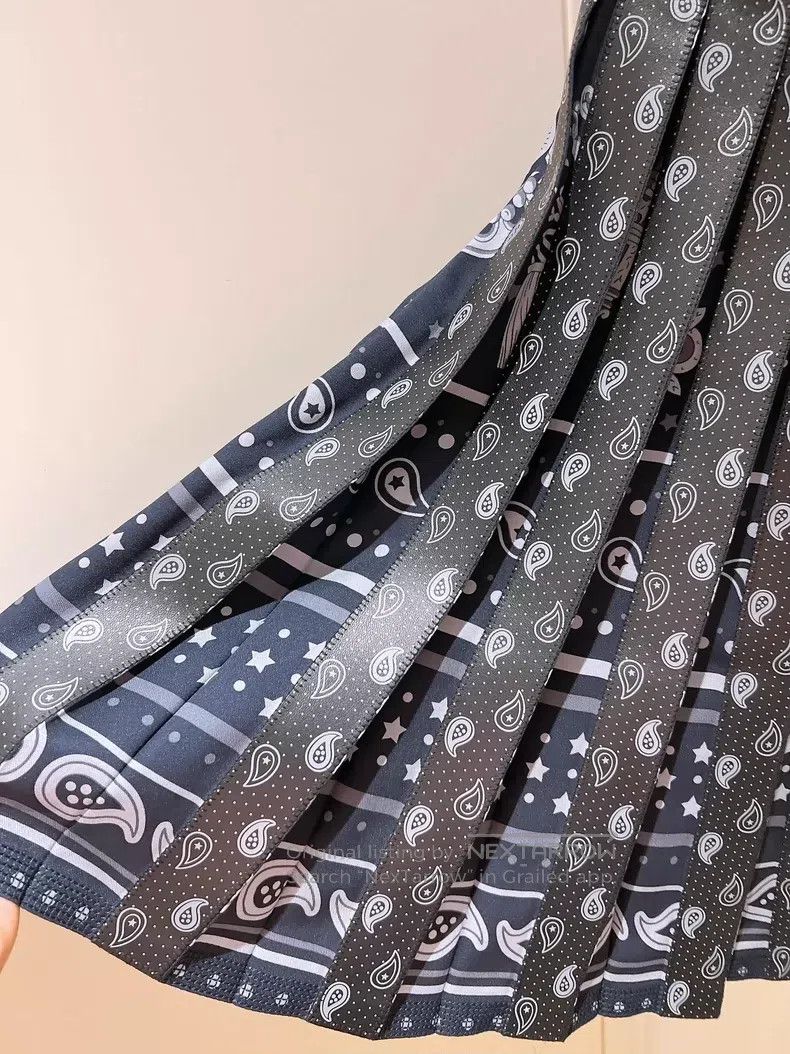 Other Hermes Silk and Leather Printed Pleated Skirt Size 42" / US 20 - 5 Thumbnail