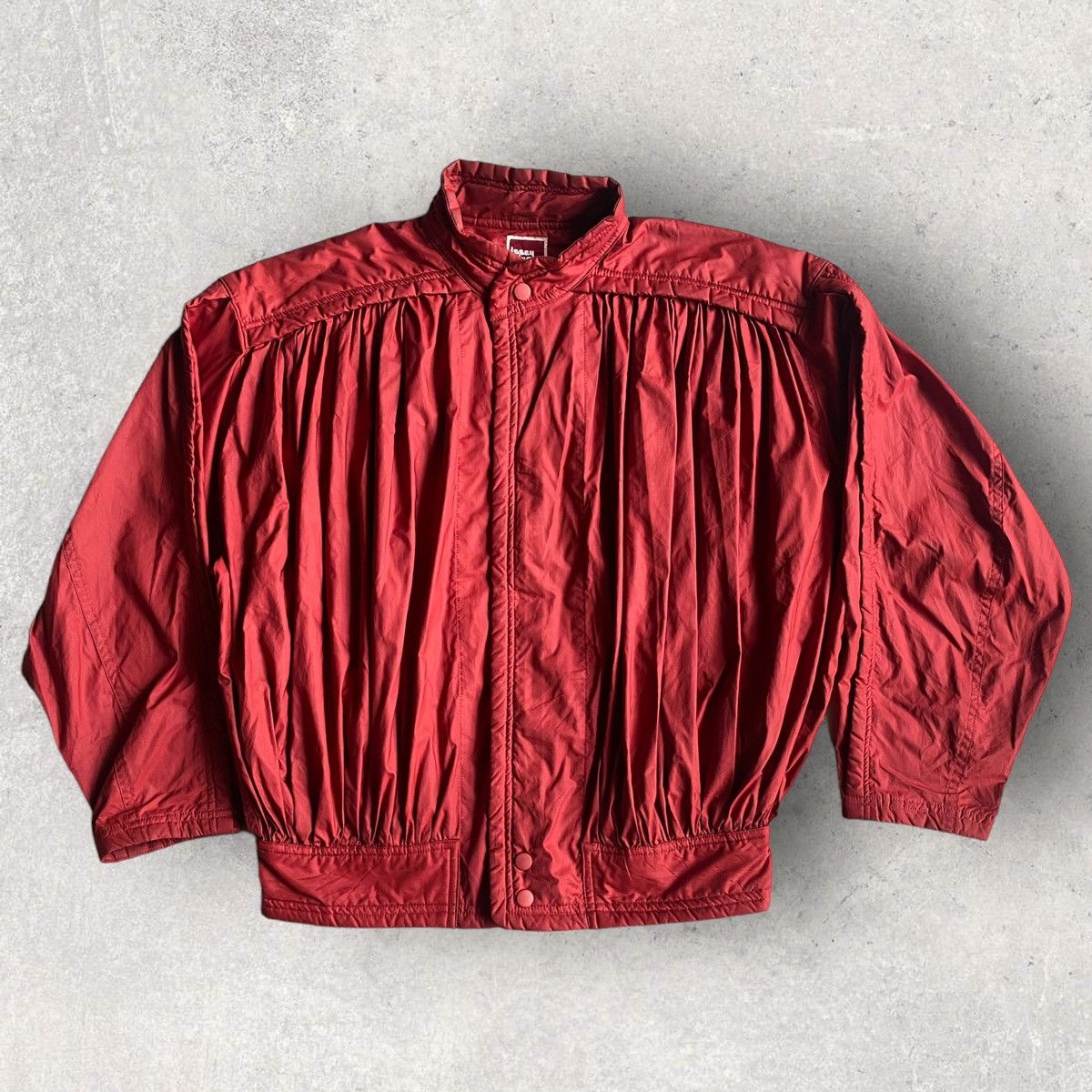 Issey Miyake Vintage 70’s Pleats Bomber Jacket Size US M / EU 48-50 / 2 - 1 Thumbnail