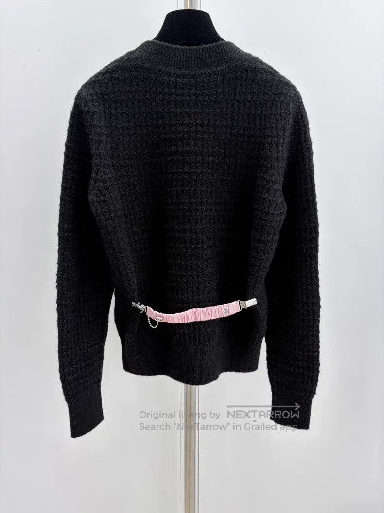 Chanel Chanel Black hidden multi-element pink logo sweater Size XS / US 0-2 / IT 36-38 - 3 Thumbnail