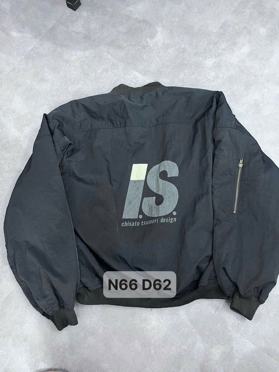 Issey Miyake ❌Sold out ❌Issey Miyake x Tsumari 80s Vintage bomber Size US L / EU 52-54 / 3 - 1 Thumbnail