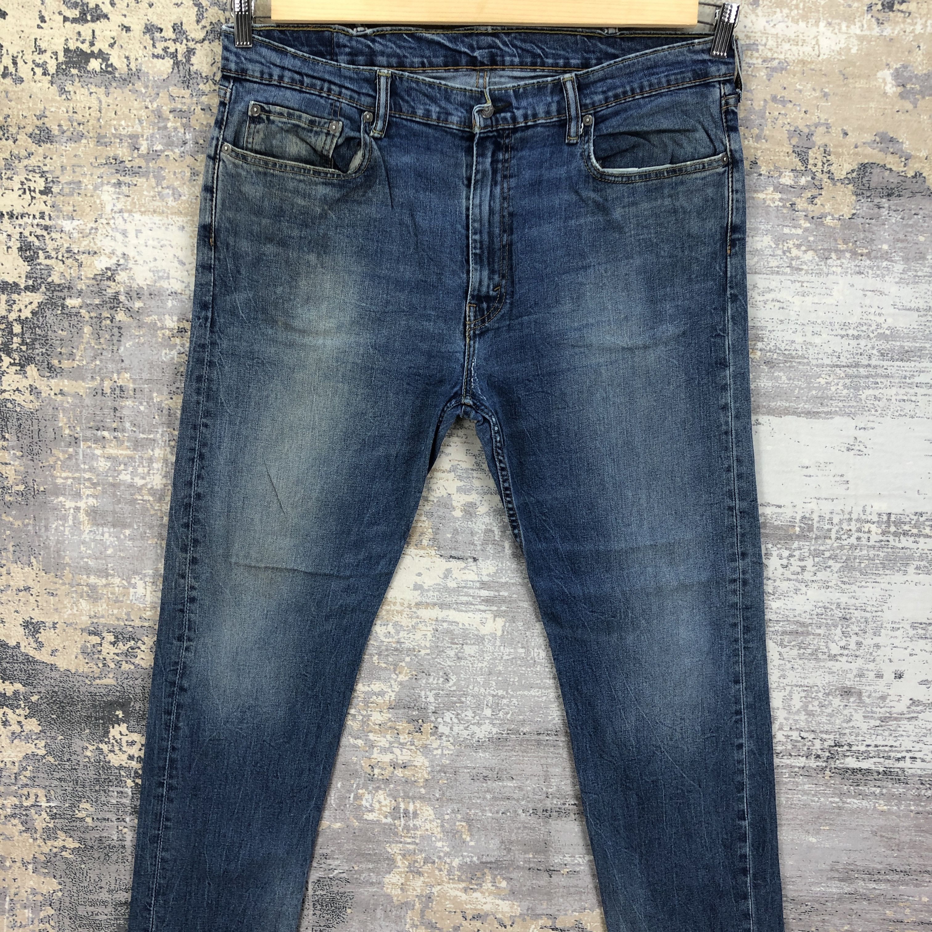 Levi's Vintage Levis 502 Faded Jeans Blue Levi's Light Wash Denim Size US 36 / EU 52 - 3 Thumbnail