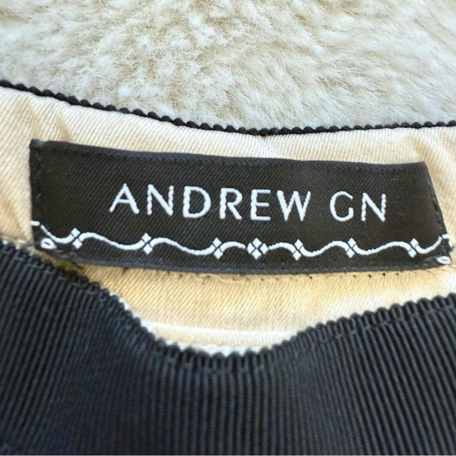Other Andrew GN women laces shorts size 6 US Retail 580$ Size 28" / US 6 / IT 42 - 7 Thumbnail